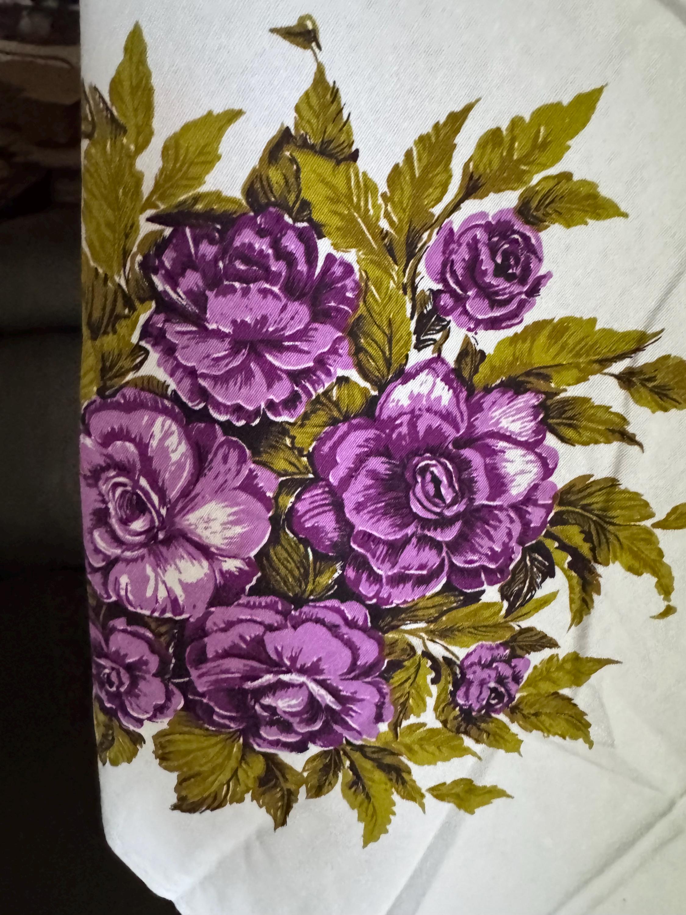 Vintage 86cm square linen cotton printed white with 1950s cabbage roses purple  floral tablecloth
