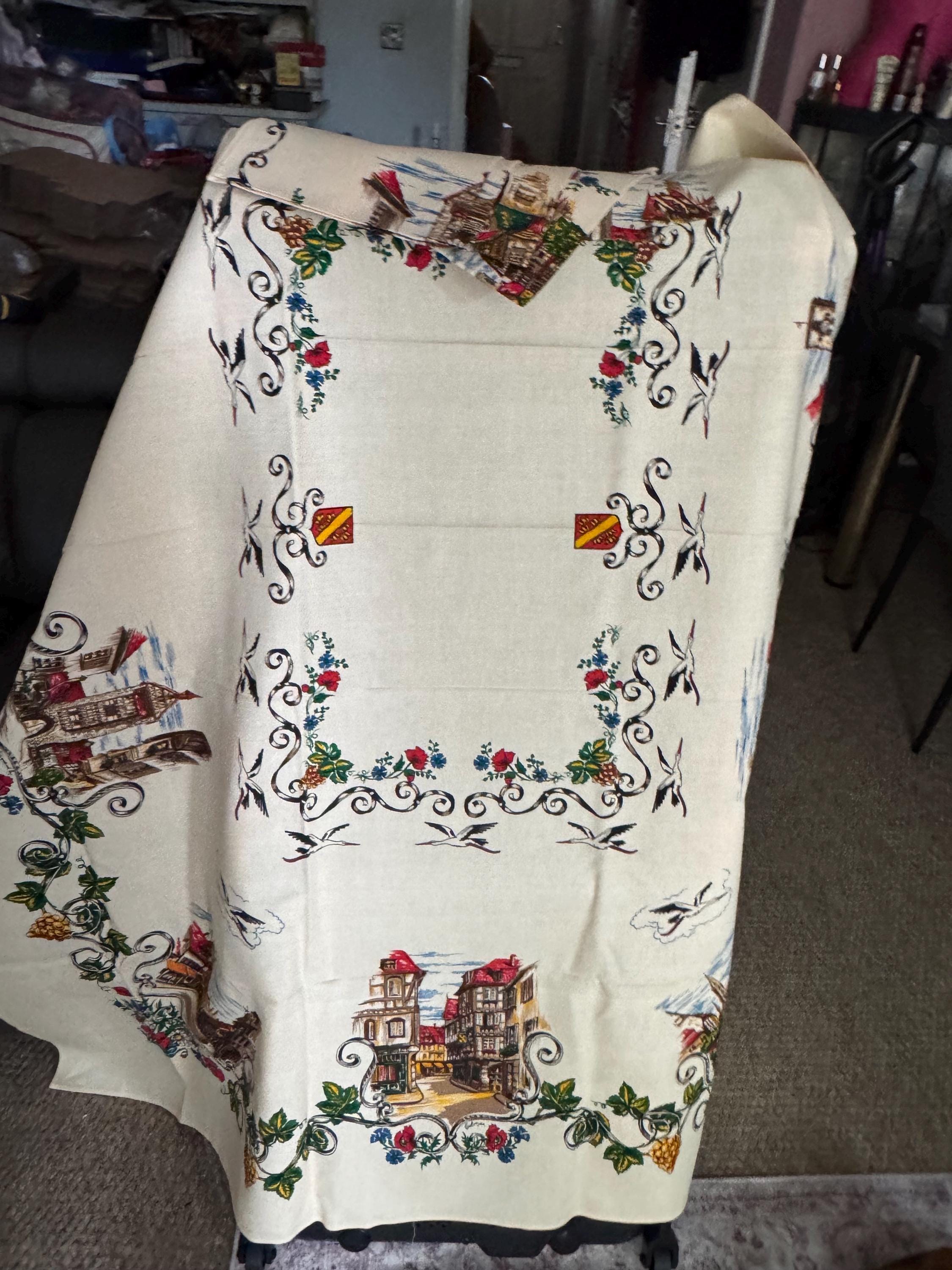 Retro 1970s french scenes large tablecloth 150x180cm plus Set 6 cream printed napkins , vintage linens set. Suit chateau dining room, rustic