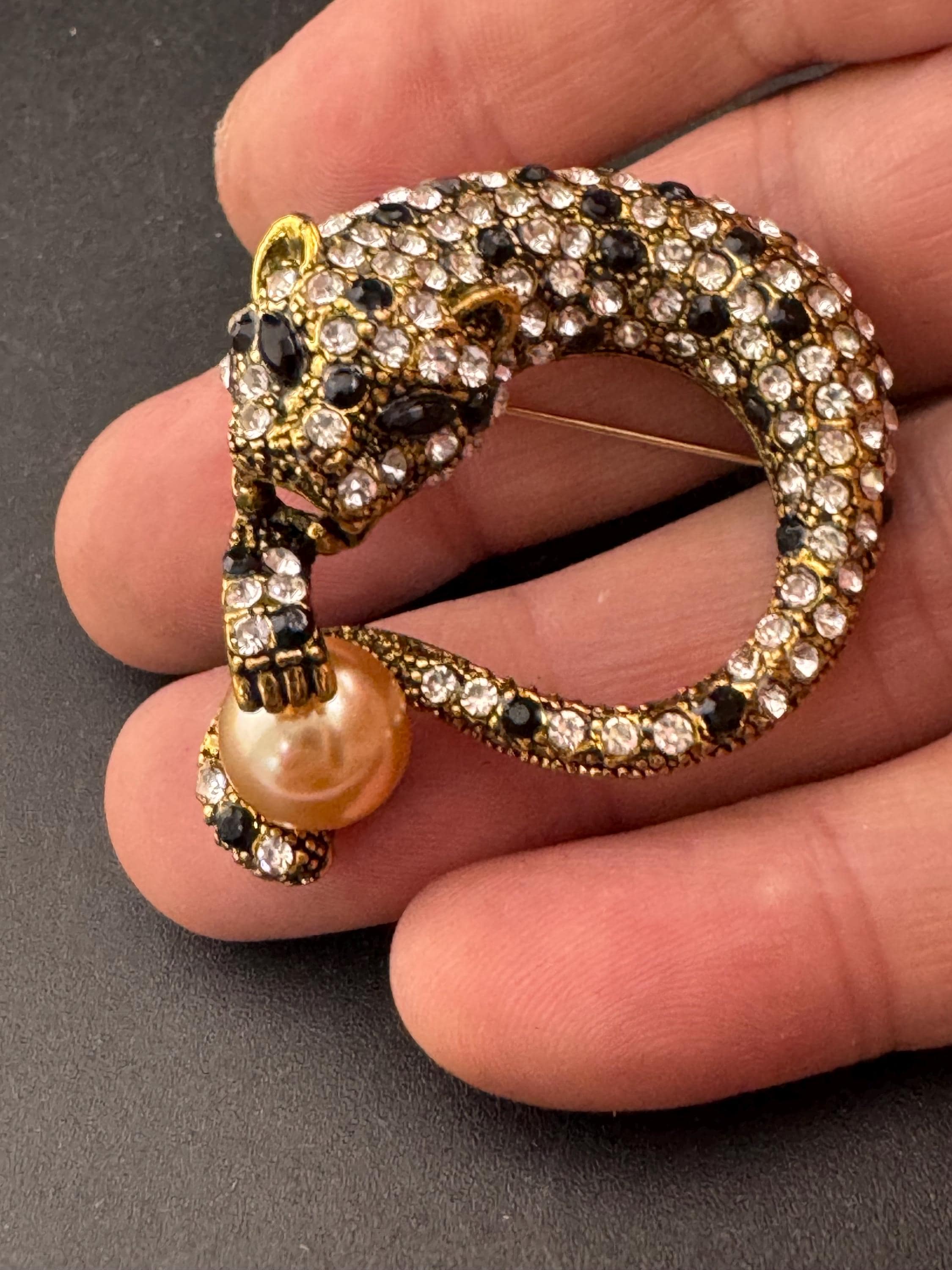 Retro black and White rhinestone pearl and Diamanté Big Cat leopard brooch, gold tone