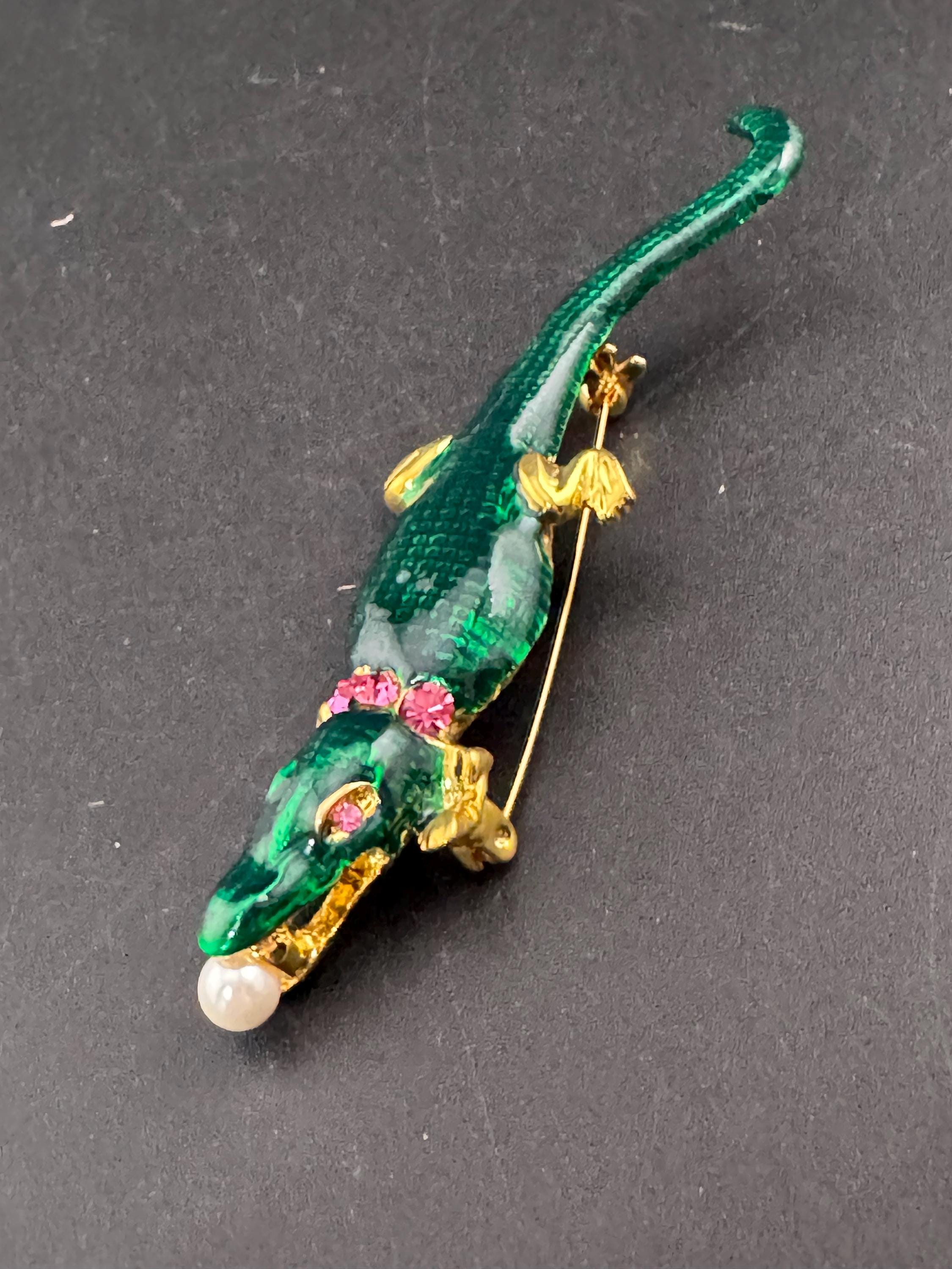 retro novelty crocodile alligator  brooch, gold tone green enamel and pearl