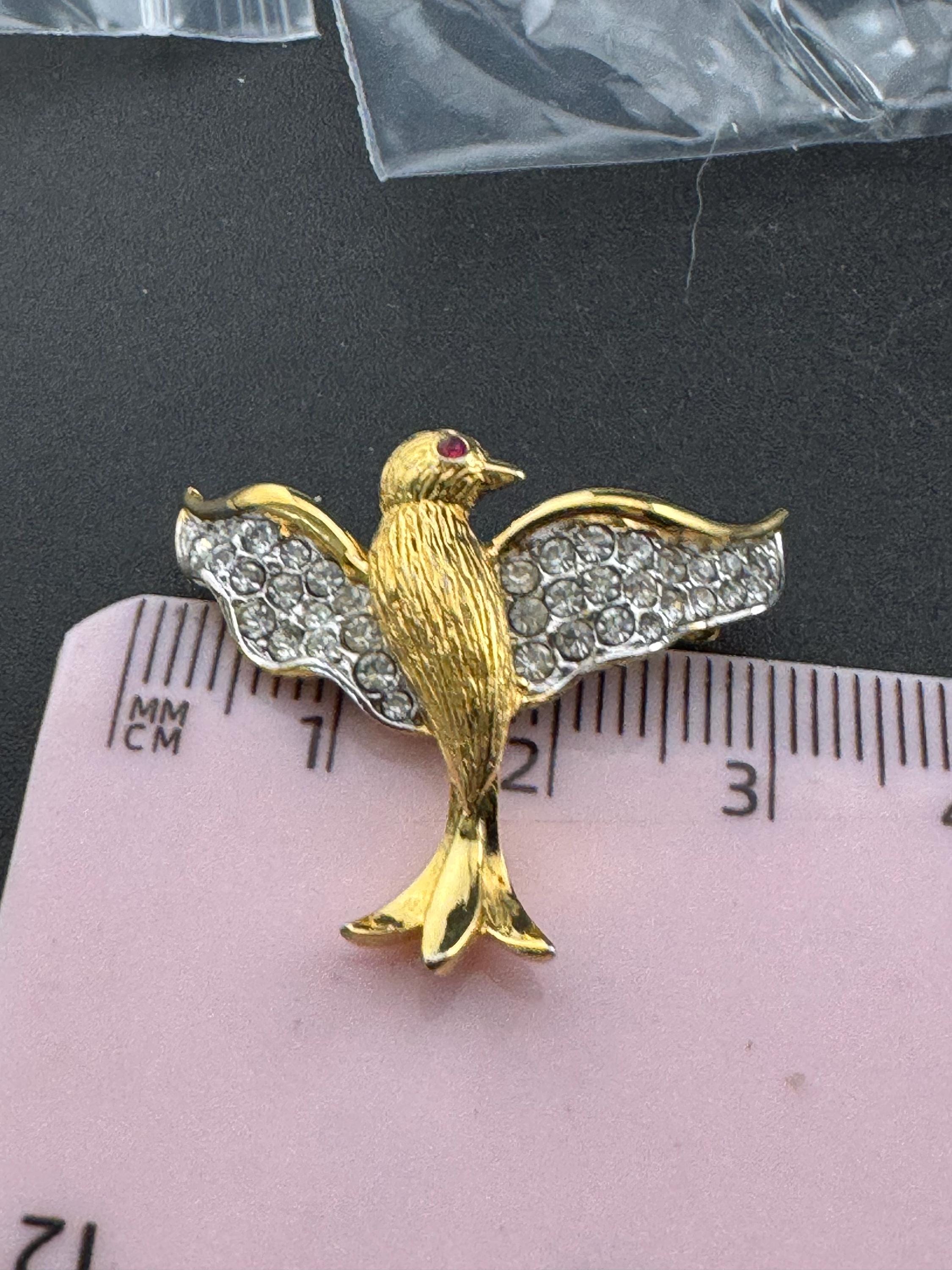 signed Attwood & Sawyer small rhinestone bird brooch, crystal, gold tone