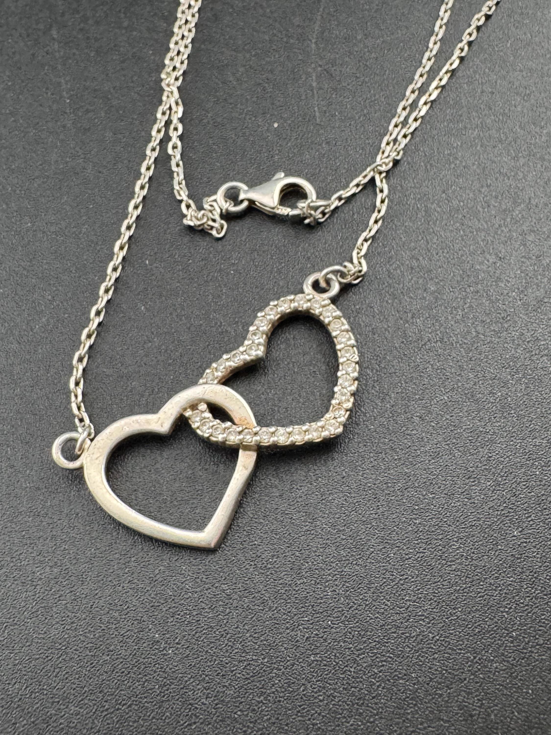 retro 925 Sterling silver CZ diamanté double heart pendant necklace on a 41 cm chain