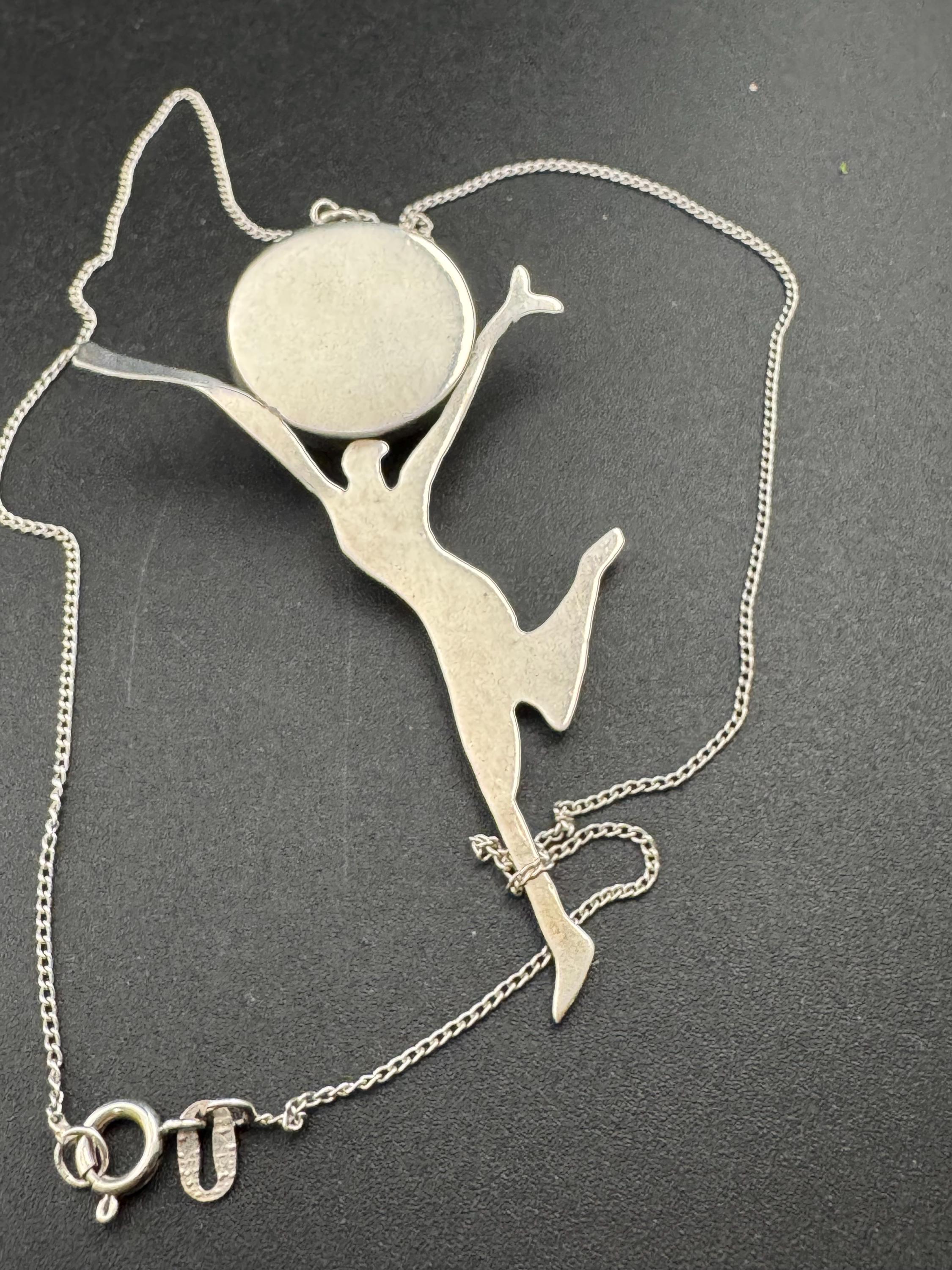 Natural Amber gem set art deco dancing lady 925 sterling Silver pendant necklace on a 40cm fine chain