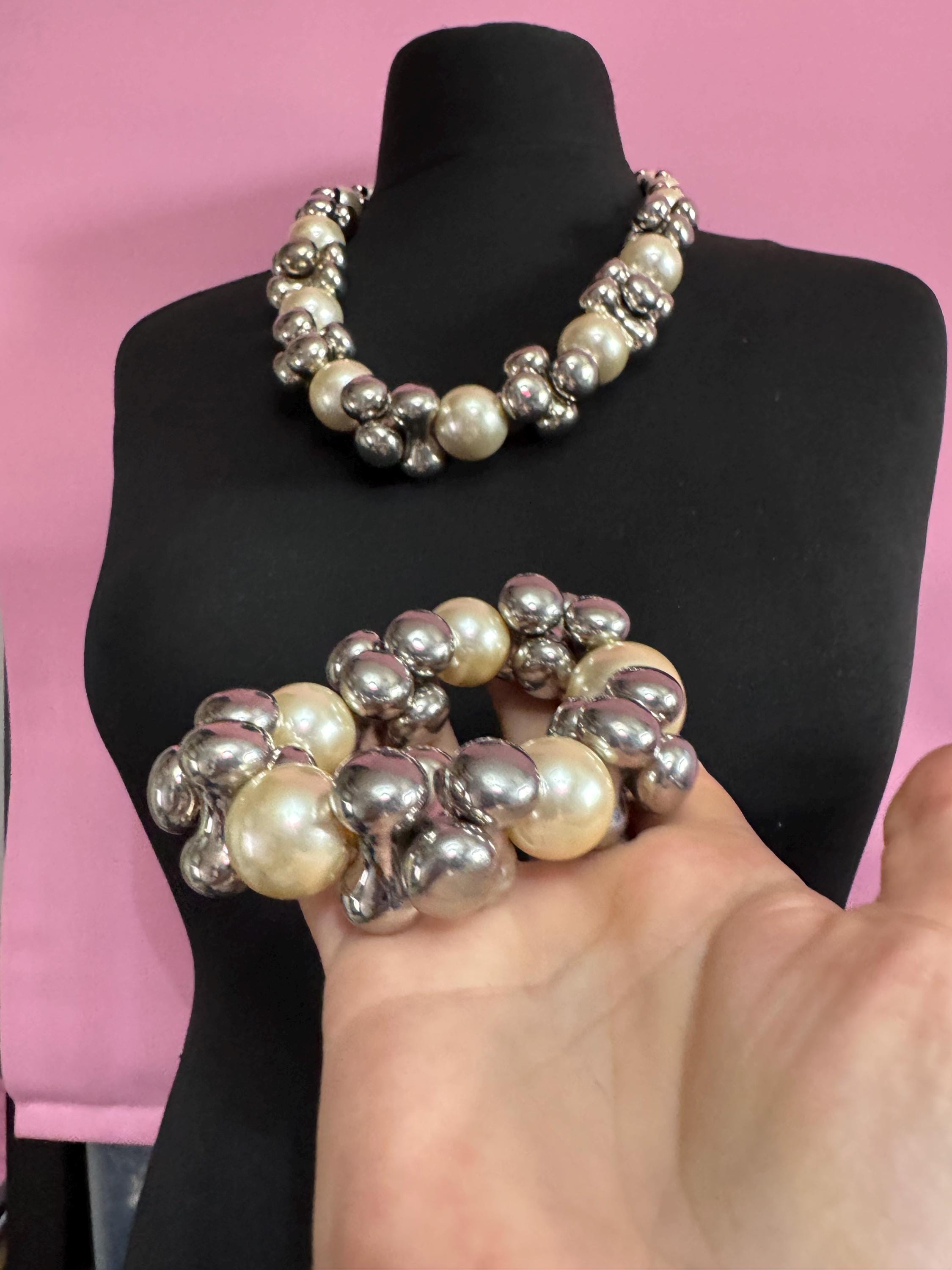 Signed Emporia Vintage chunky grey plastic beaded white faux pearl necklace with matching stretch bracelet