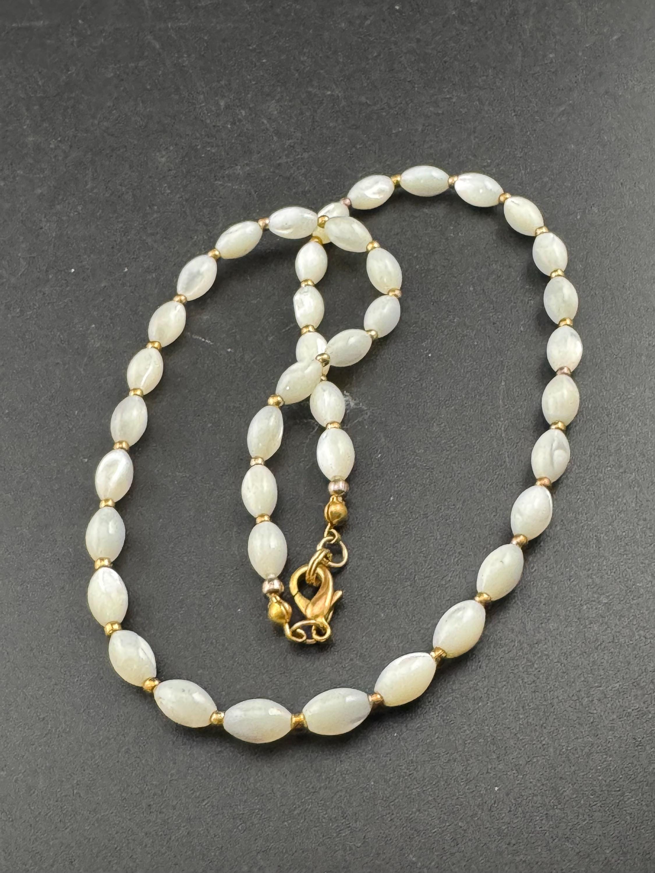Vintage mother of pearl MOP Natural shell small beaded necklace with gold metal spacer beads