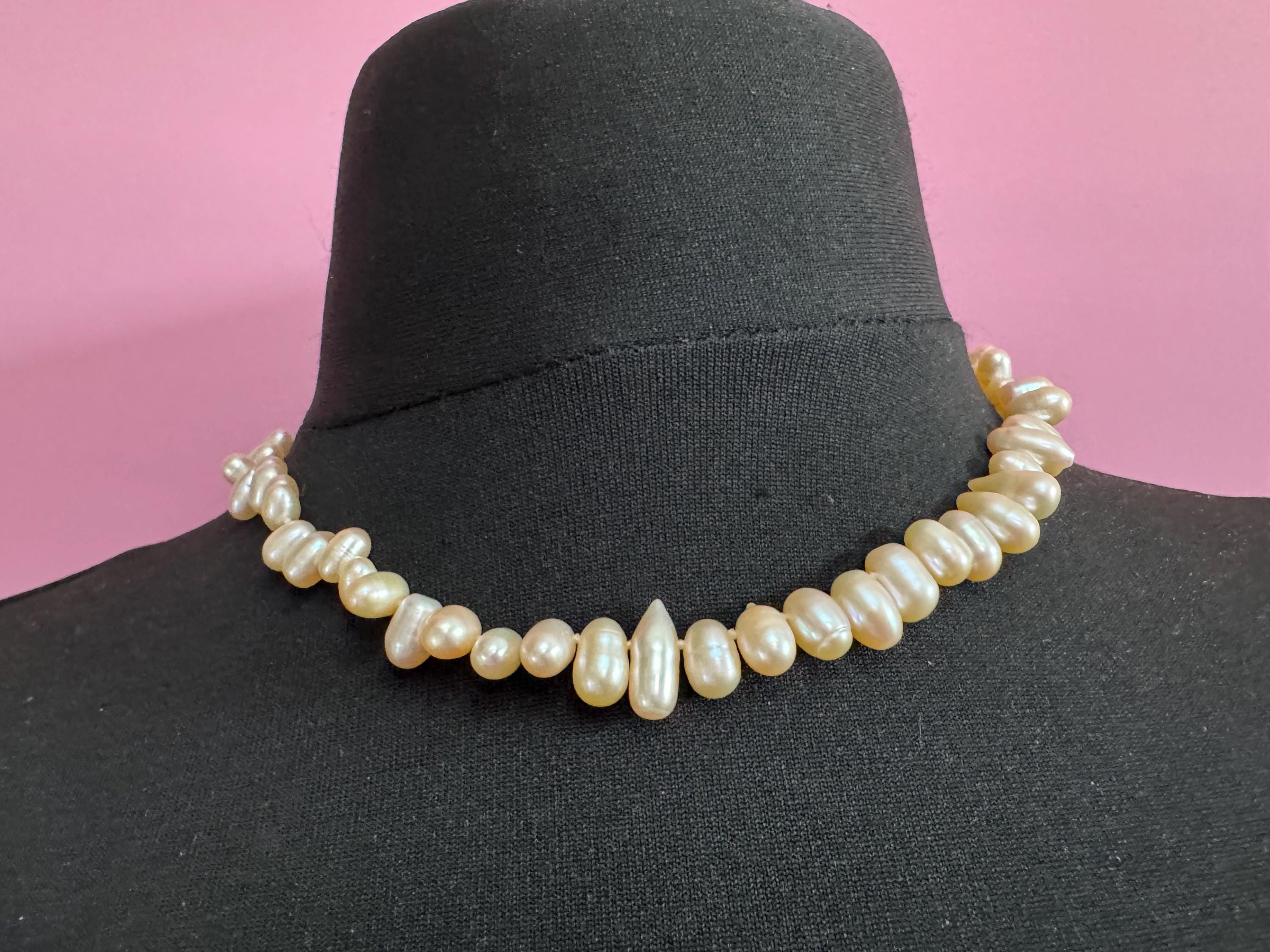 Vintage White cream Natural freshwater pearl beaded collar necklace 45cm