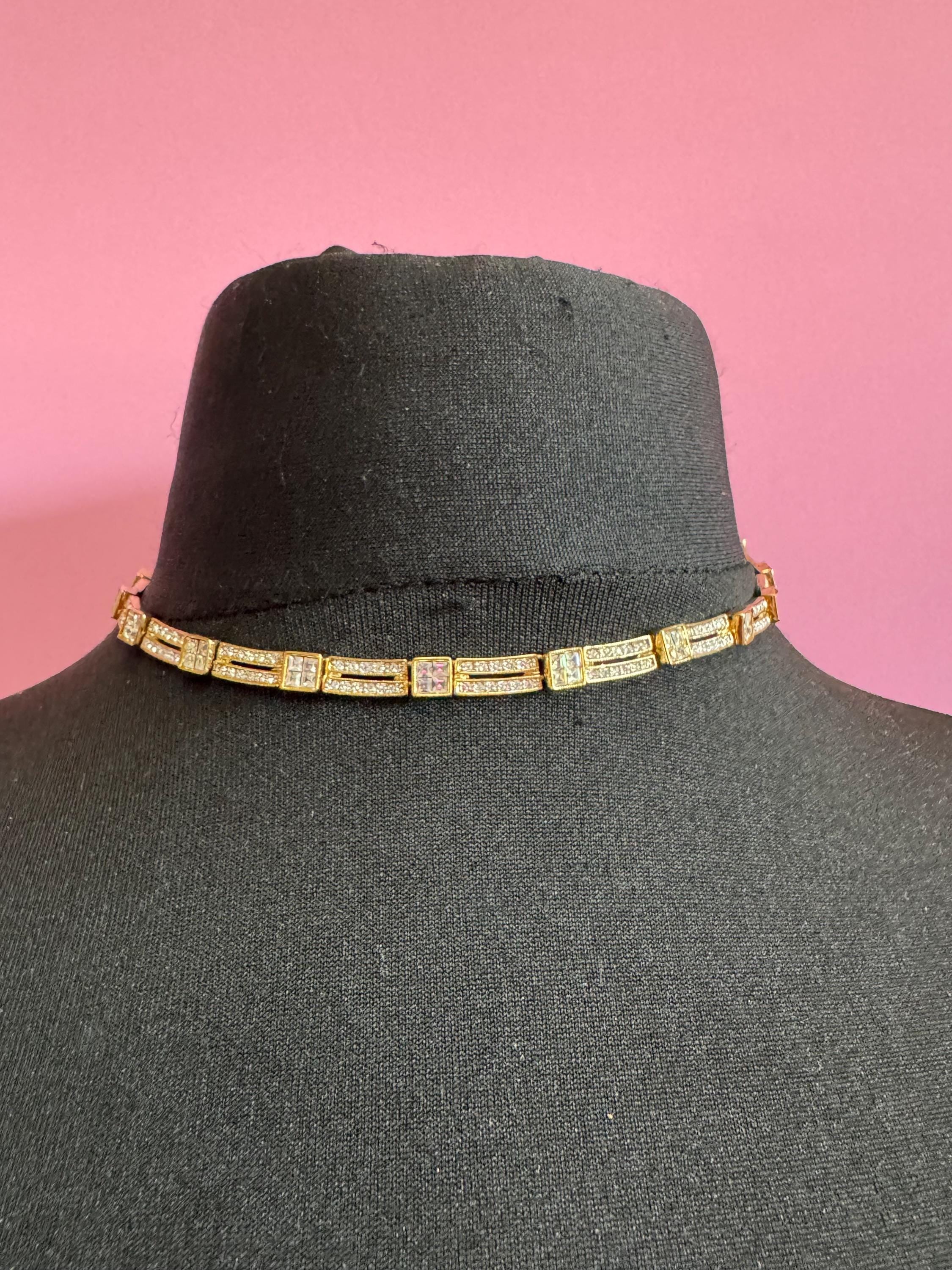 Vintage gold plated high end clear crystal diamanté necklace