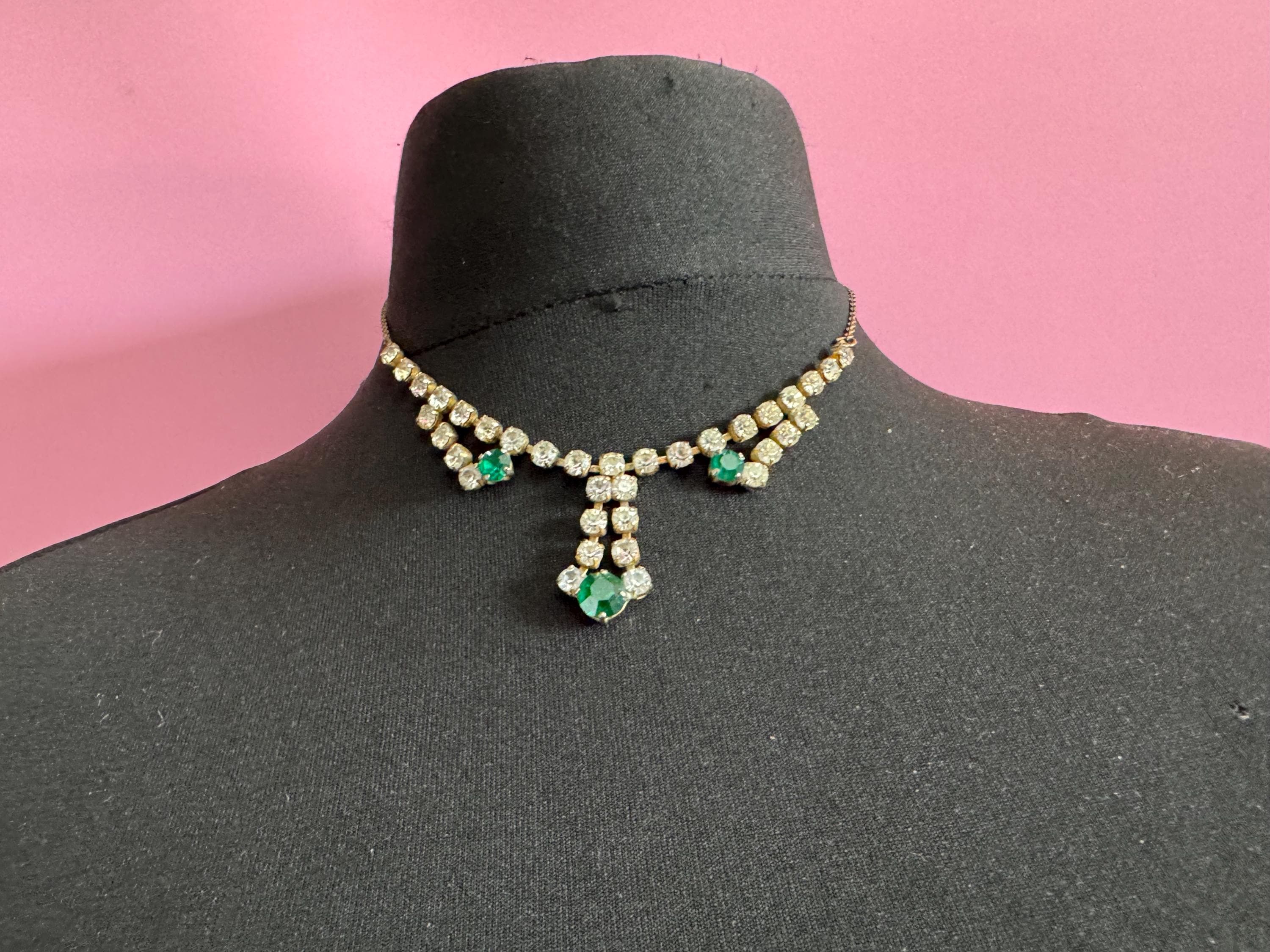 Emerald green diamanté crystal drop necklace, glass rhinestones, vintage