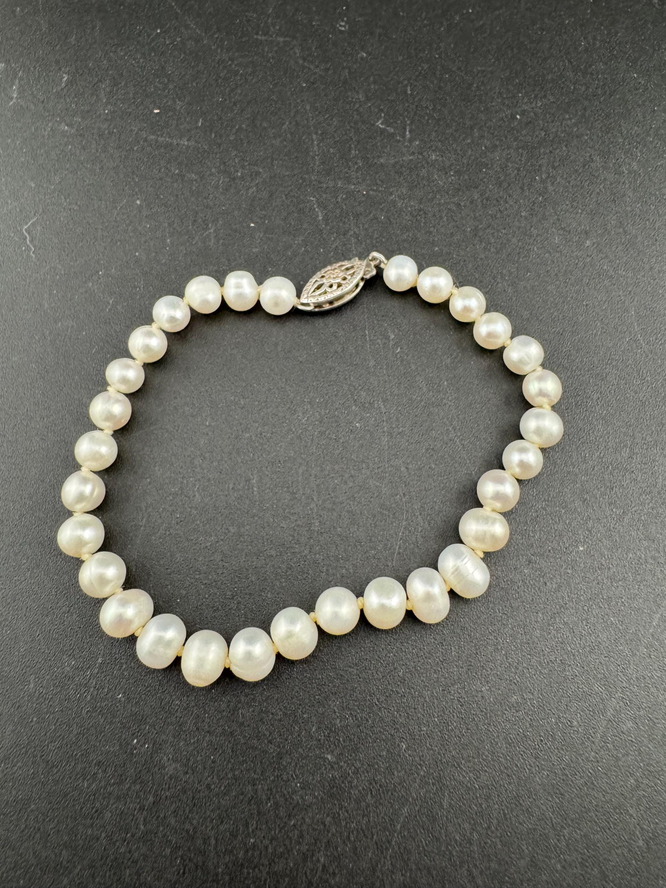 Vintage 925 sterling silver clasp modernist genuine cream freshwater pearl beaded bracelet 20cm