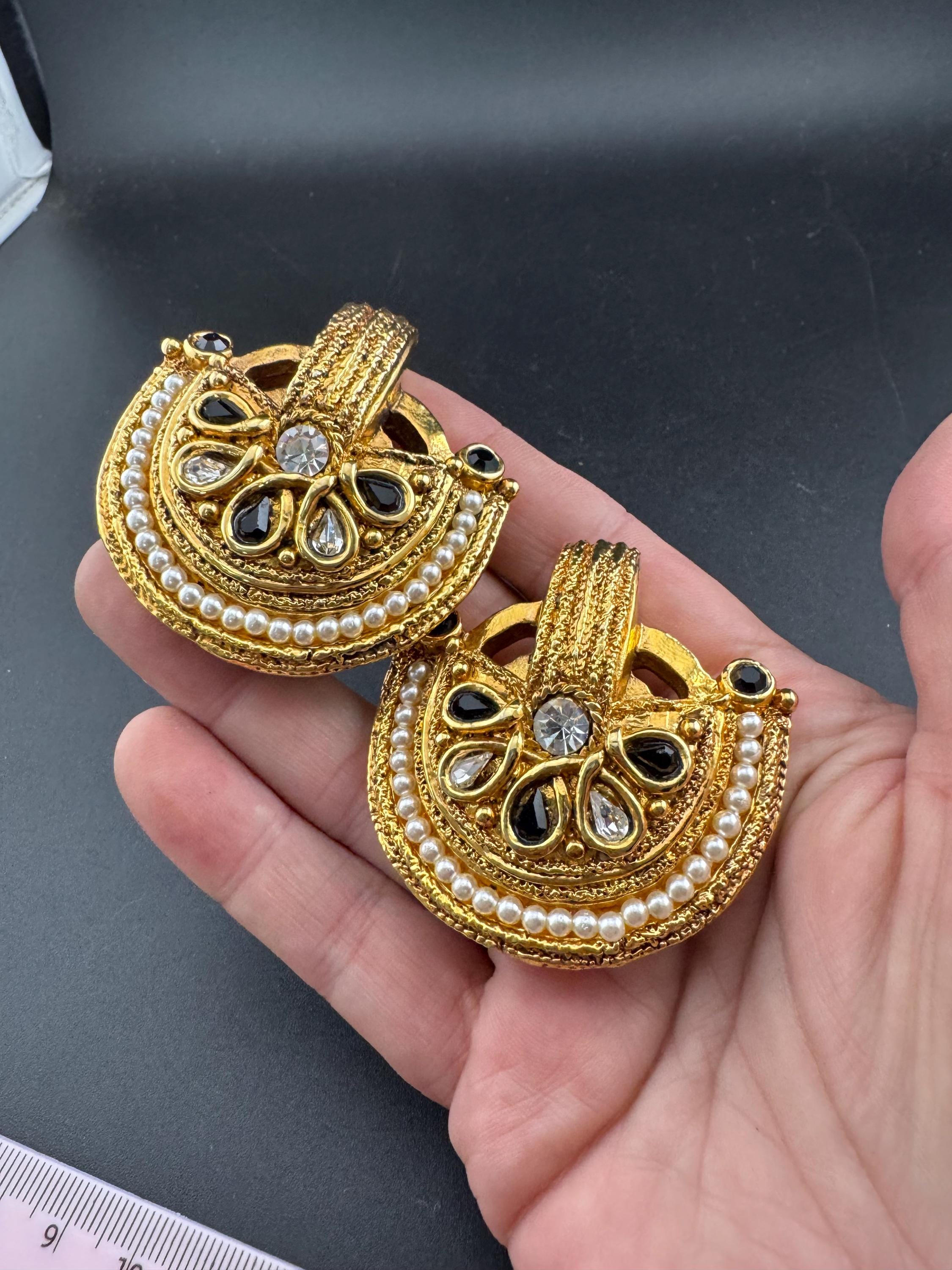 1980s signed Clare Deve huge high end oversized pair of black rhinestone stud clip on earrings , Paris designer gold resin