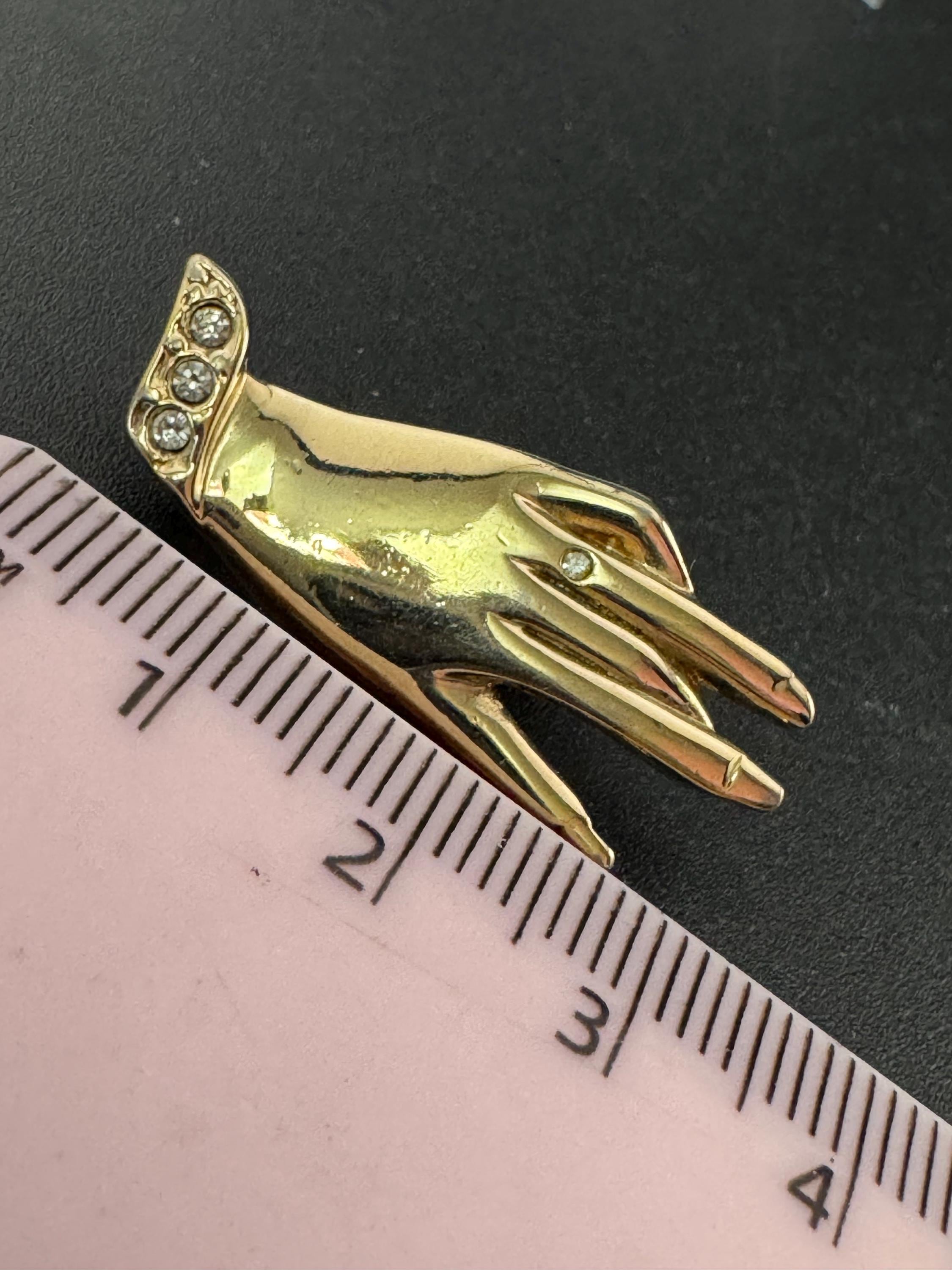 Signed Michelle Lynn ladies hand rhinestone brooch, designer