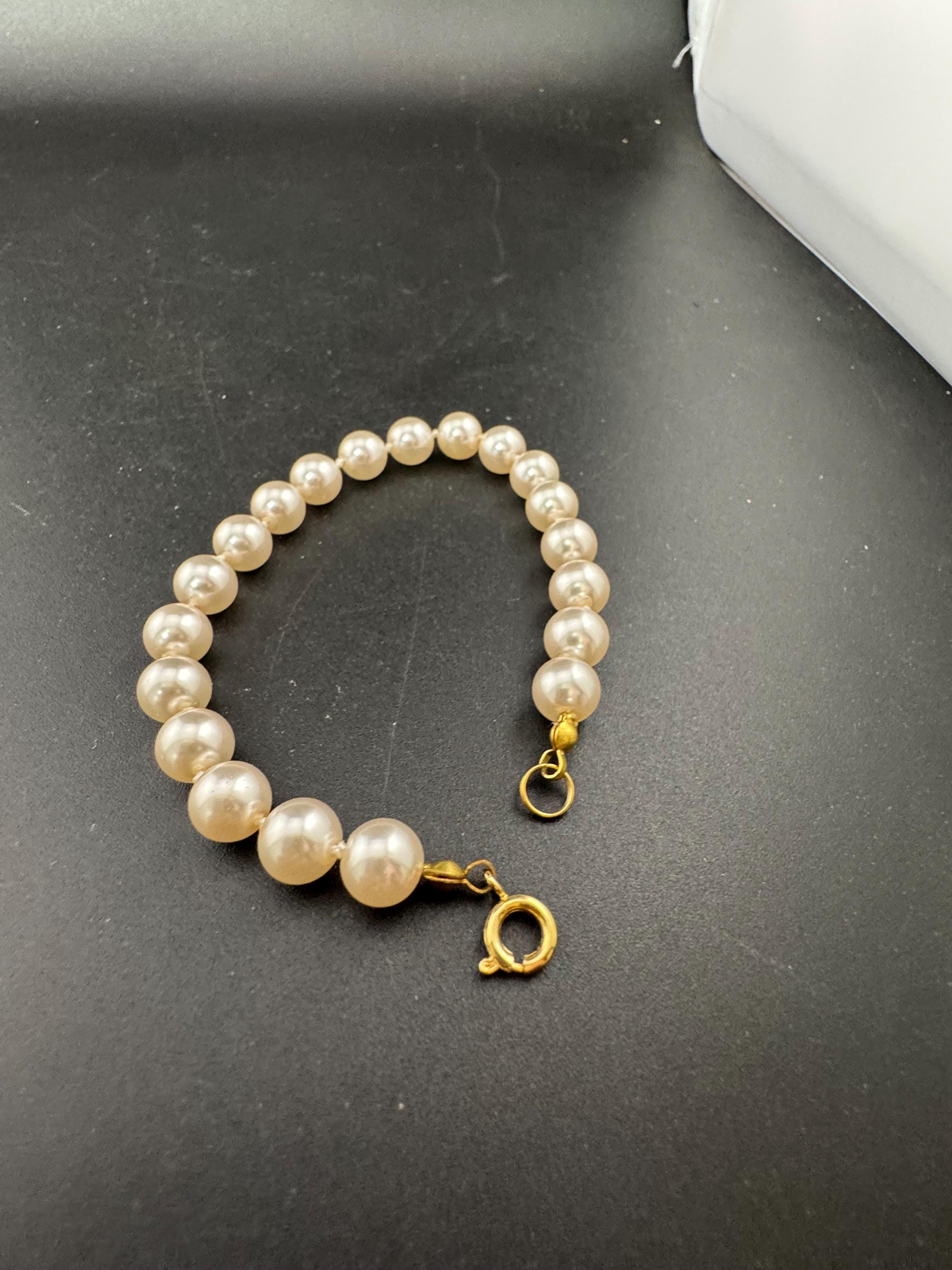 vintage acrylic faux pearl single Row gold tone beaded bracelet 21cm