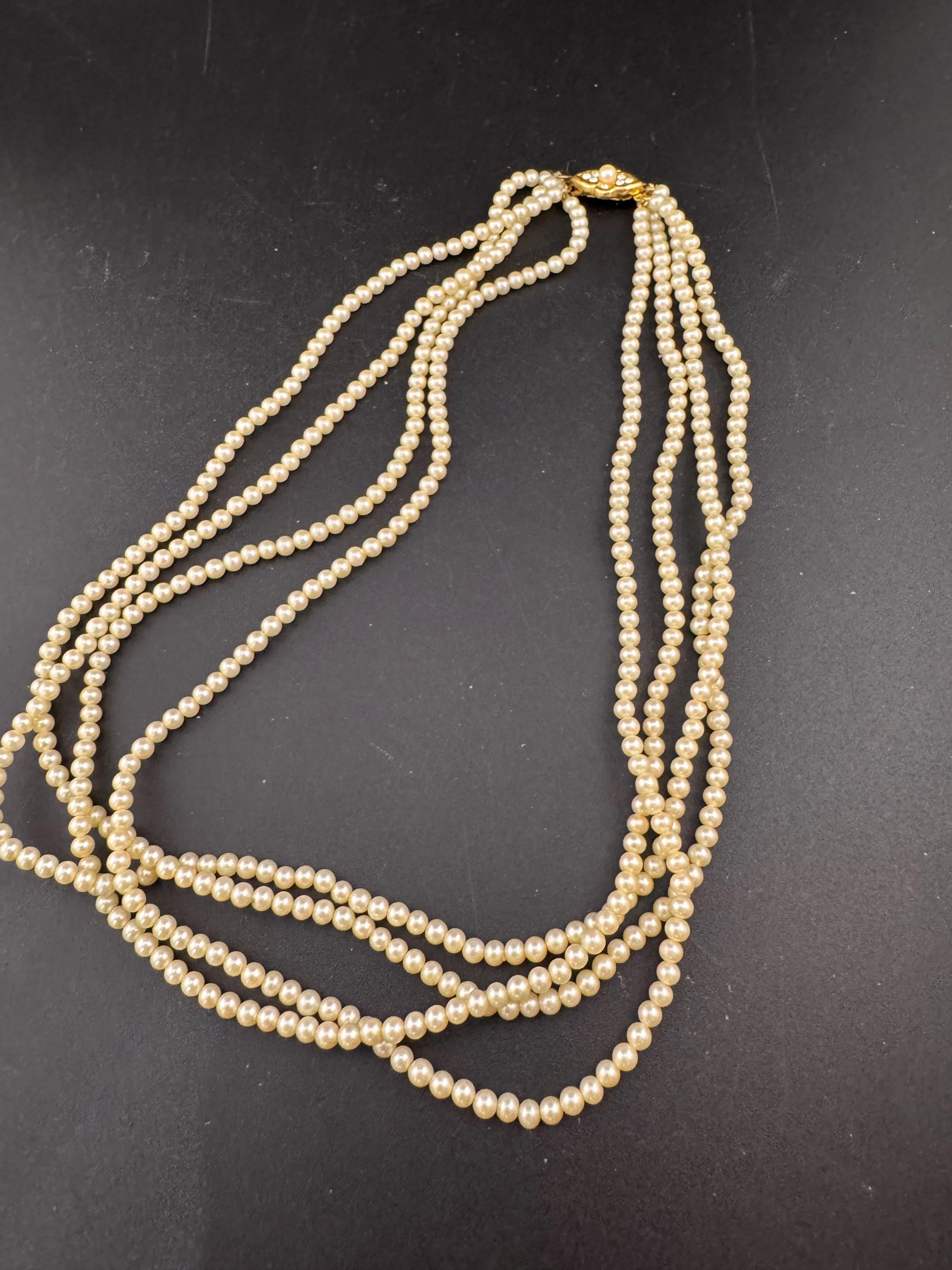 vintage 4 row multistrand small glass Pearl choker necklace gold tone clasp