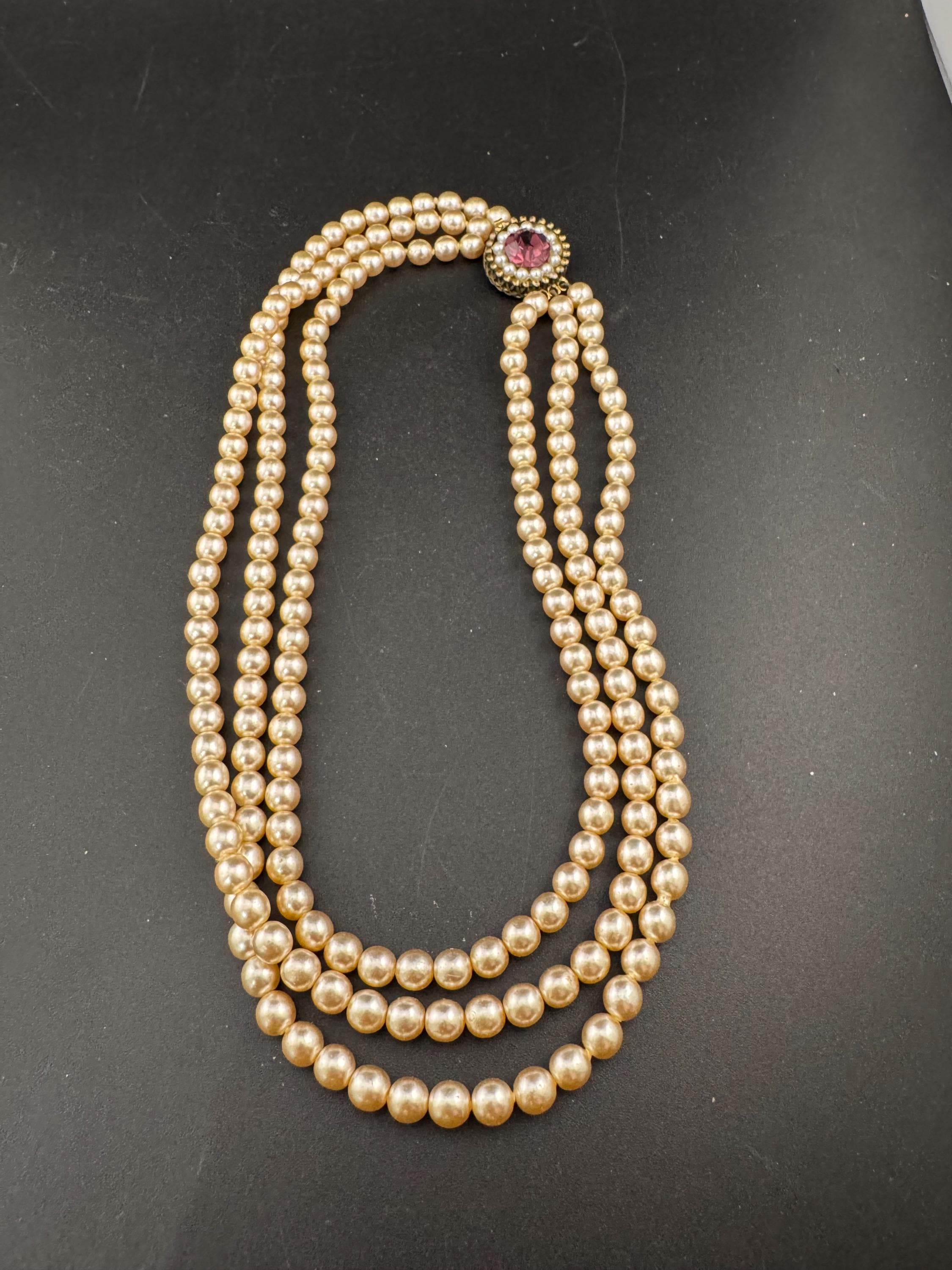Petite fit  40cm 3 row Cream glass pearl choker necklace with pink rhinestone and seed pearl ornate clasp
