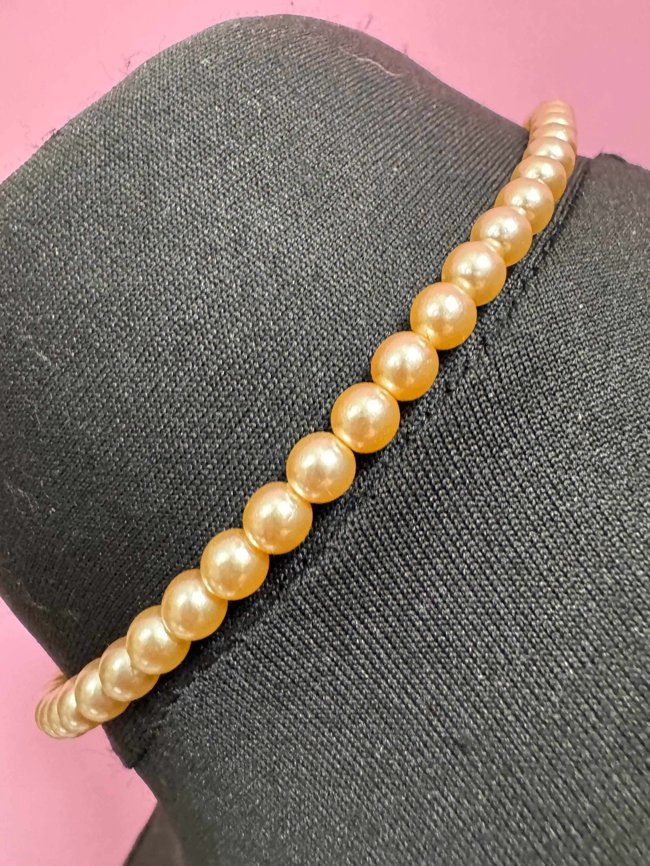 Petite fit vintage cream glass pearl necklace silver tone rhinestone clasp 40cm 6mm beads