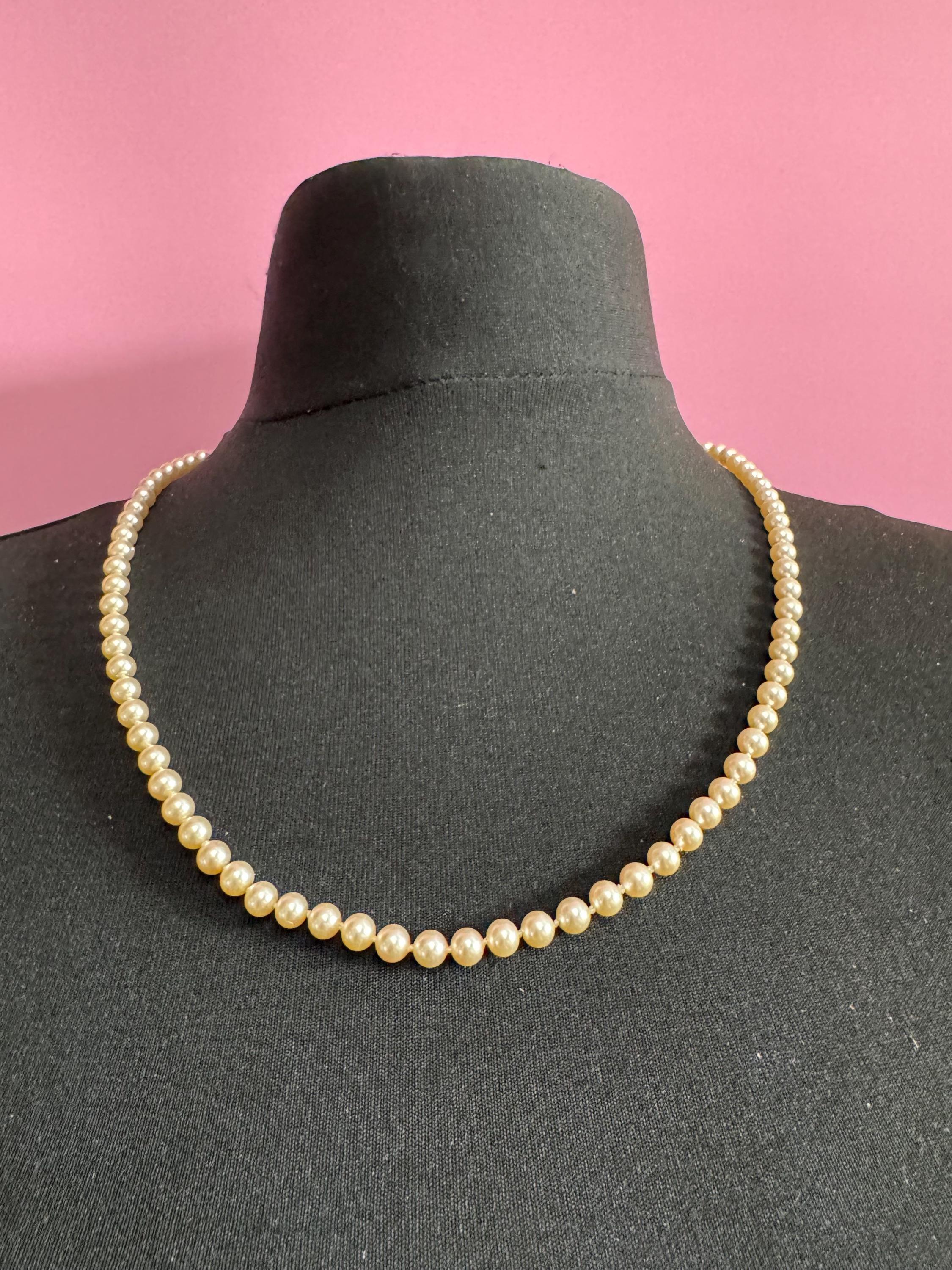 vintage cream knotted glass pearl necklace silver tone clasp 60cm 6mm beads