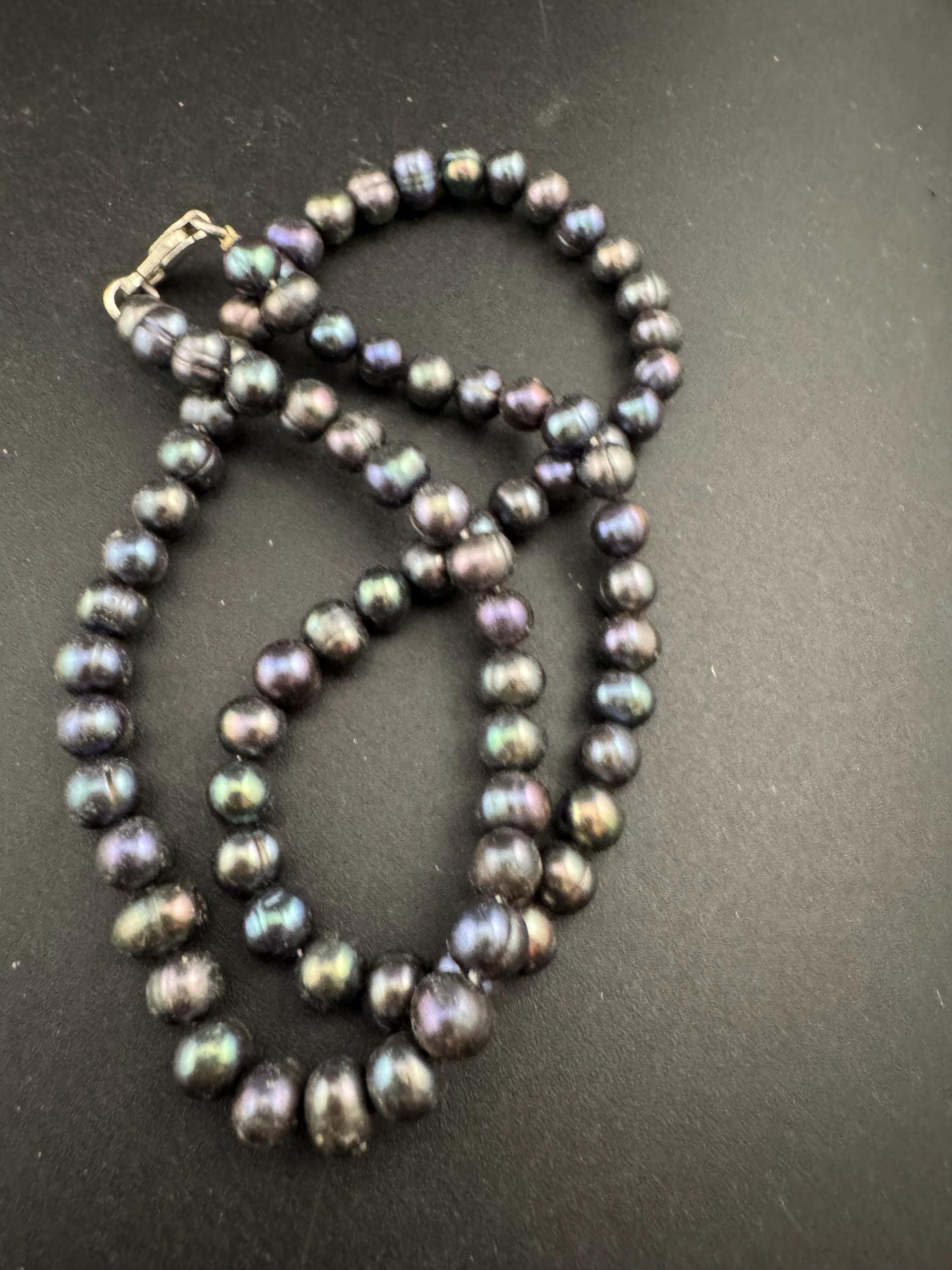 Vintage 925 silver clasp,  dyed freshwater pearl Petrol blue to grey glass knotted pearl necklace 48cm