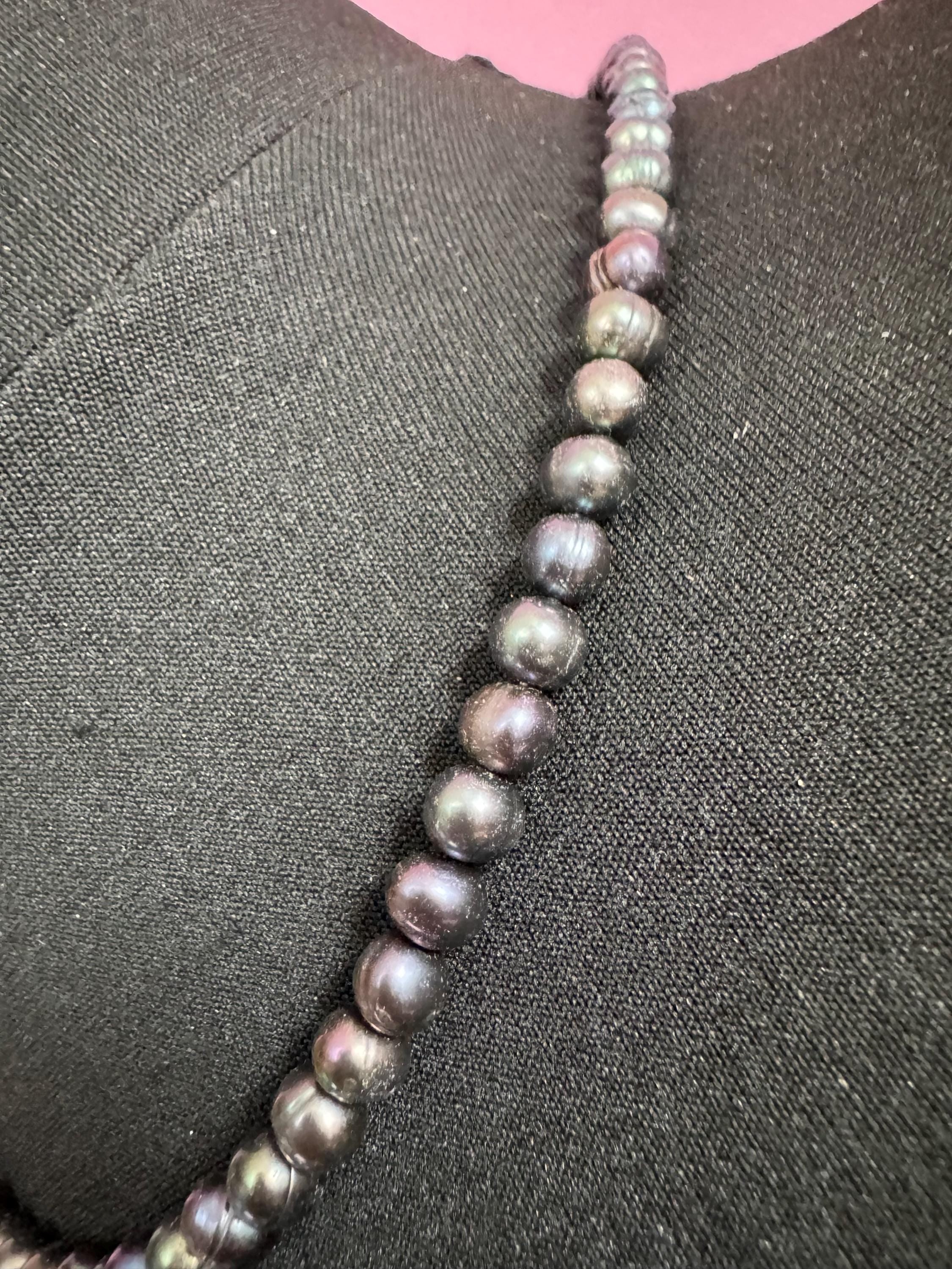 Vintage 925 silver clasp,  dyed freshwater pearl Petrol blue to grey glass knotted pearl necklace 48cm