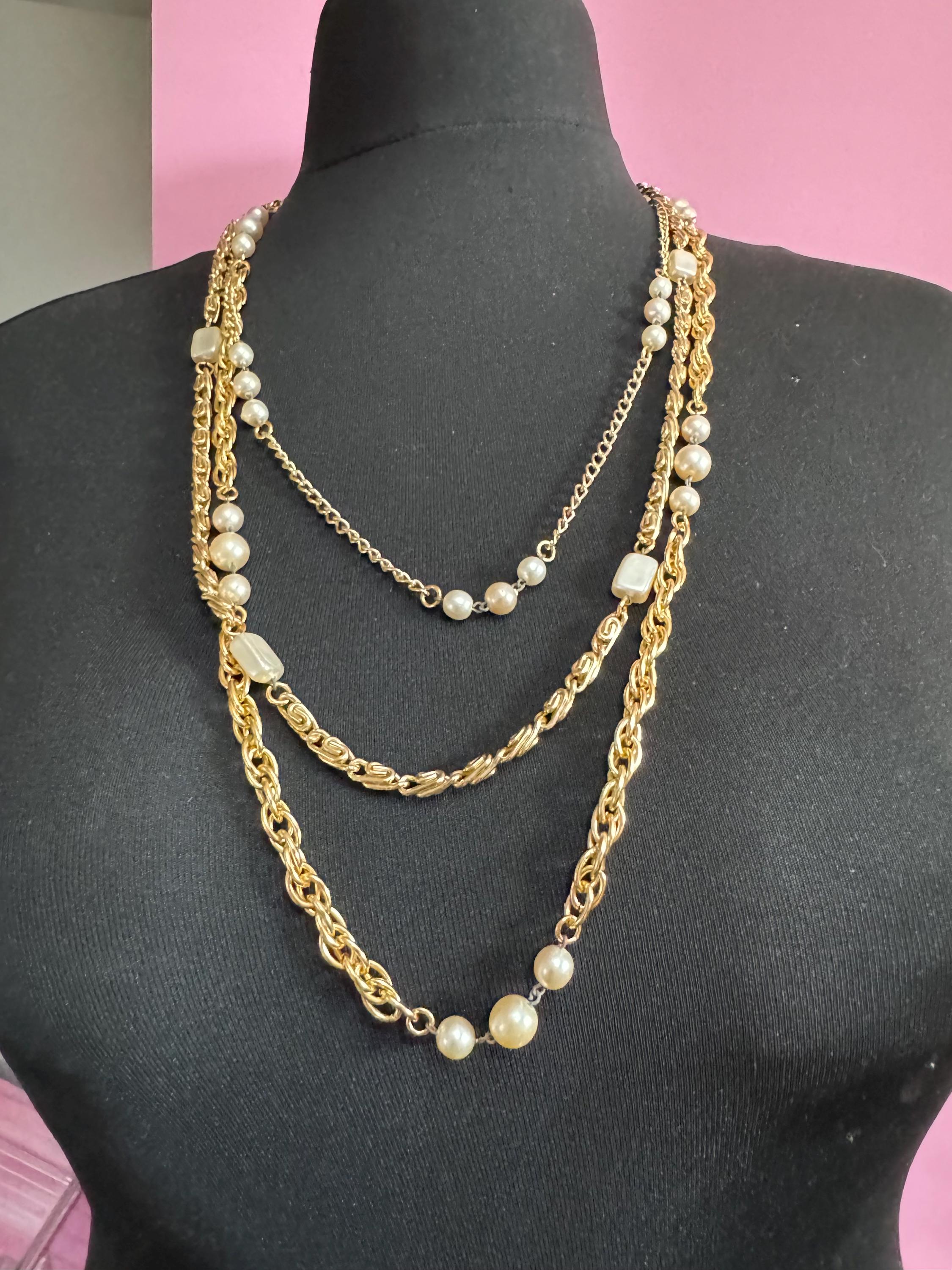 Vintage gold tone chain 3 row multi strand cream glass pearl beaded choker waterfall layering necklace