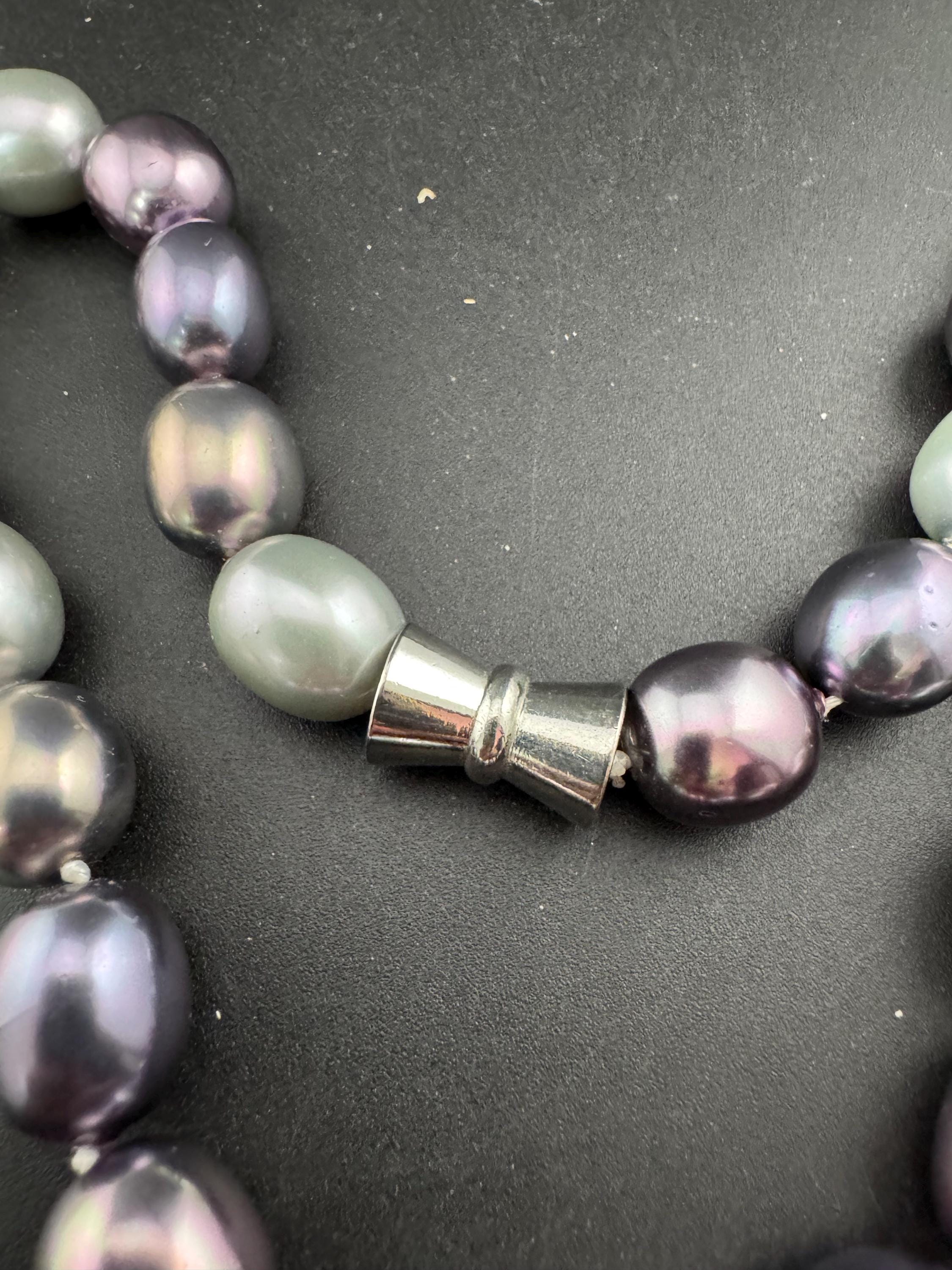 retro chunky steel grey , purple large glass oval faux pearls wide choker necklace with magnetic clasp 46cm