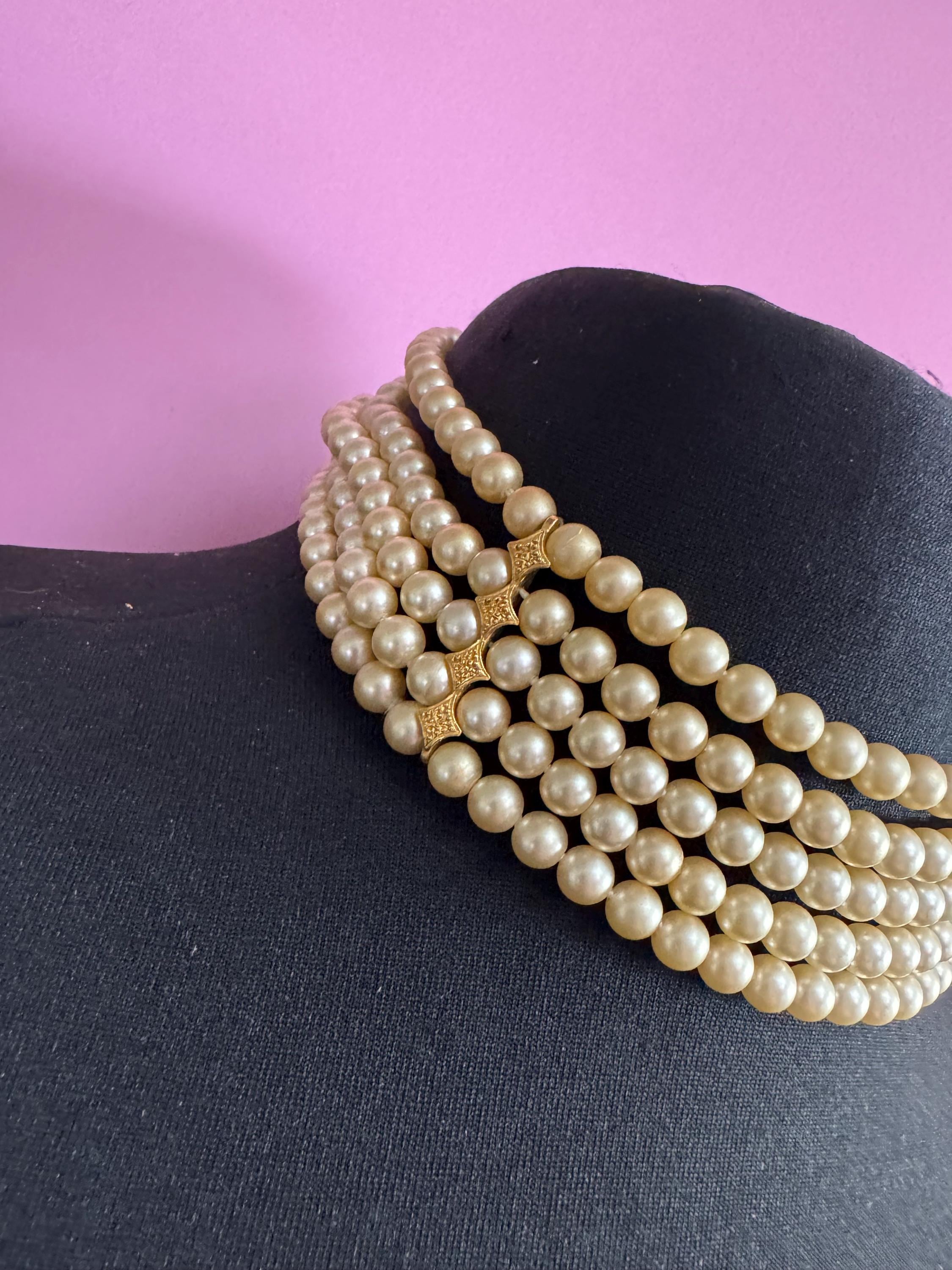 Vintage 36cm to 41cm sit on the neck 5 row Cream glass faux pearl choker necklace gold tone