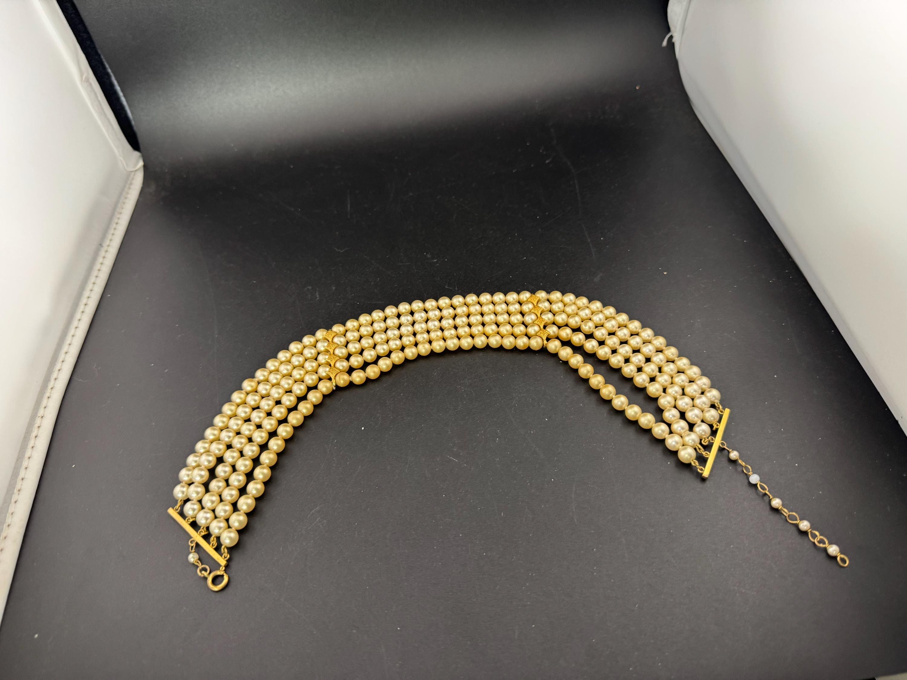 Vintage 36cm to 41cm sit on the neck 5 row Cream glass faux pearl choker necklace gold tone