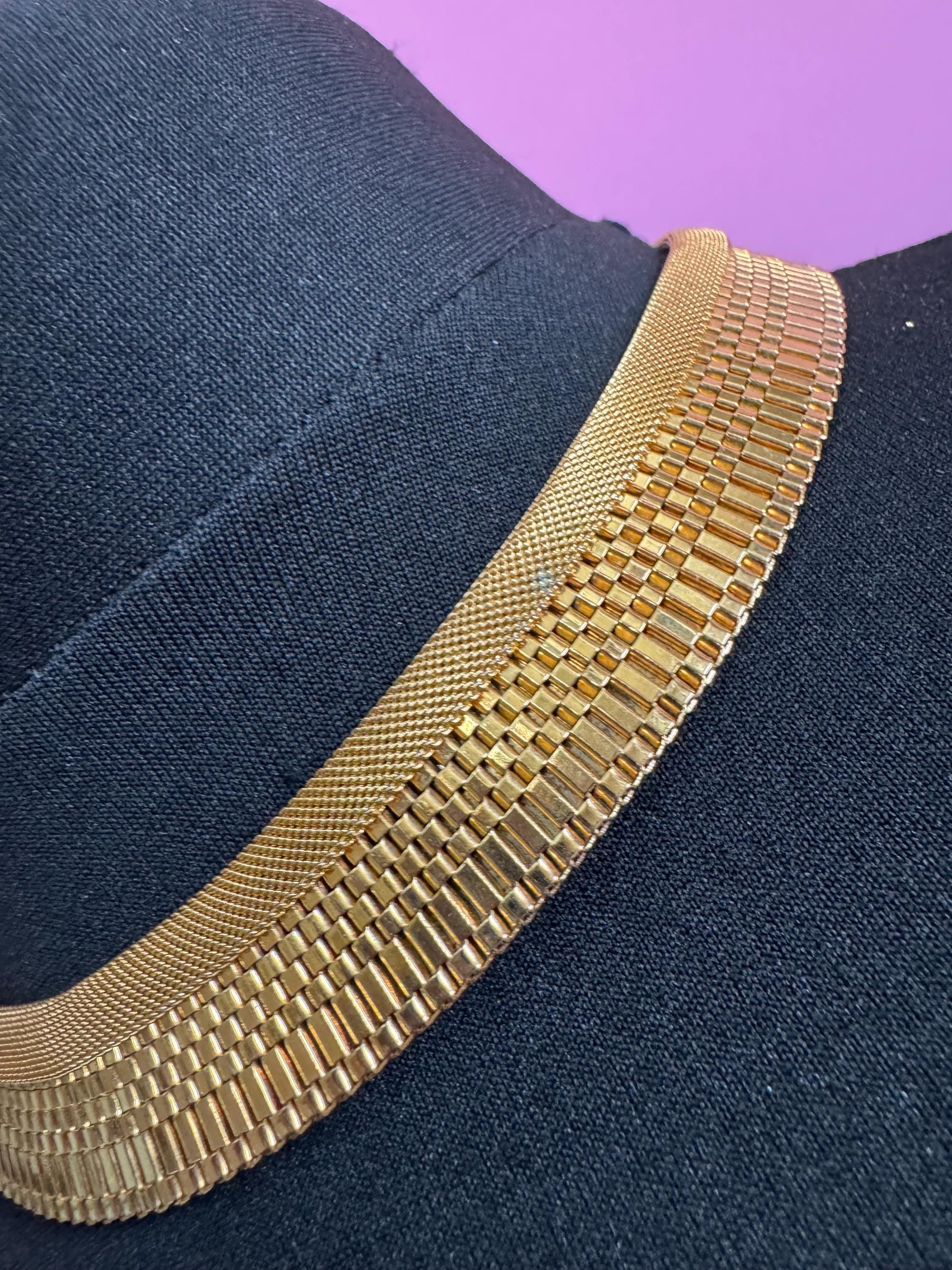 vintage modernist 2cm wide woven mesh gold choker necklace Vintage 1960s Gold plated
