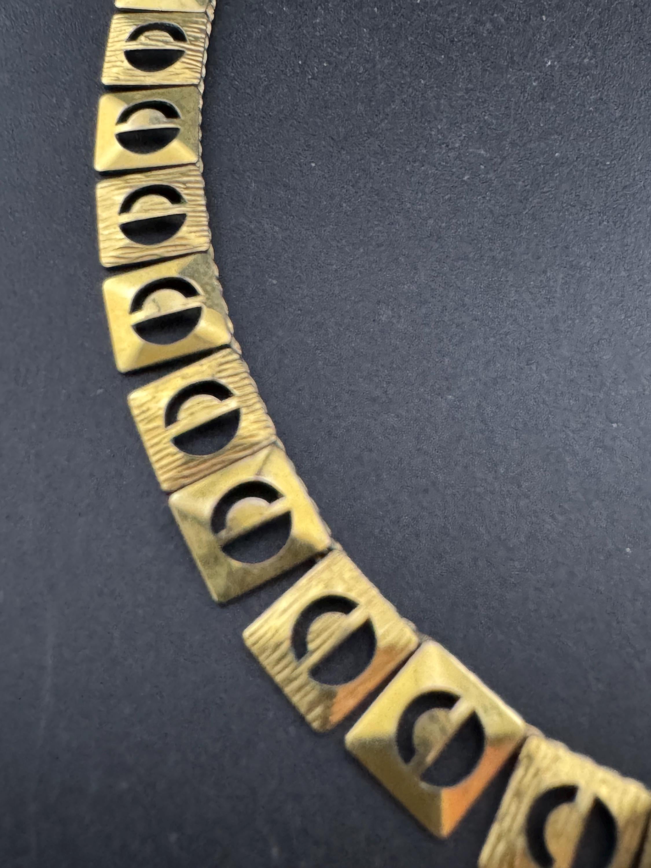 Vintage mid century gold plated openwork collar choker necklace