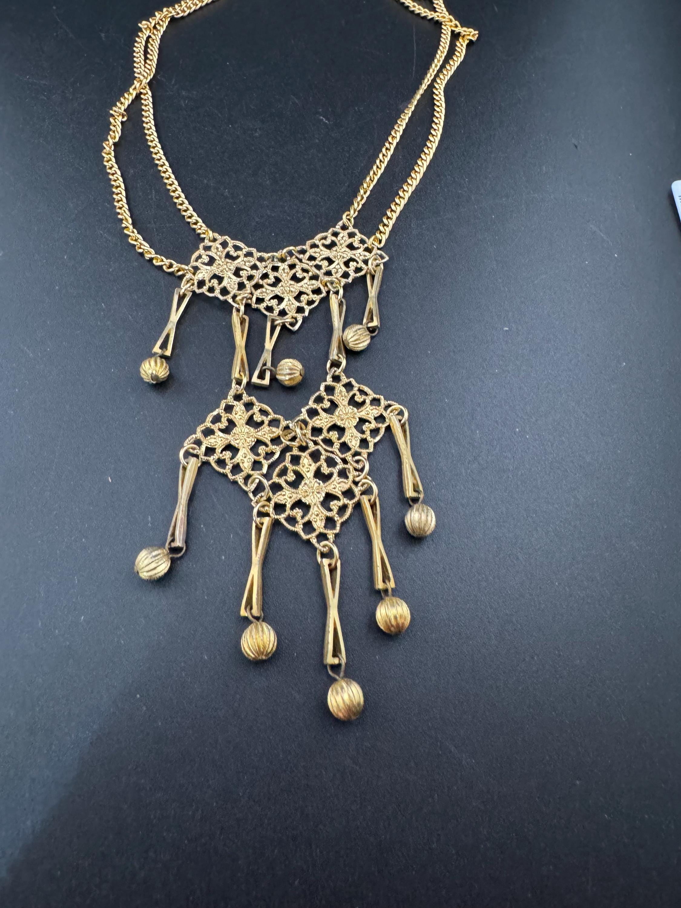 Mid century lightweight Eloxal aluminium gold tone bib drop necklace 50s 60s