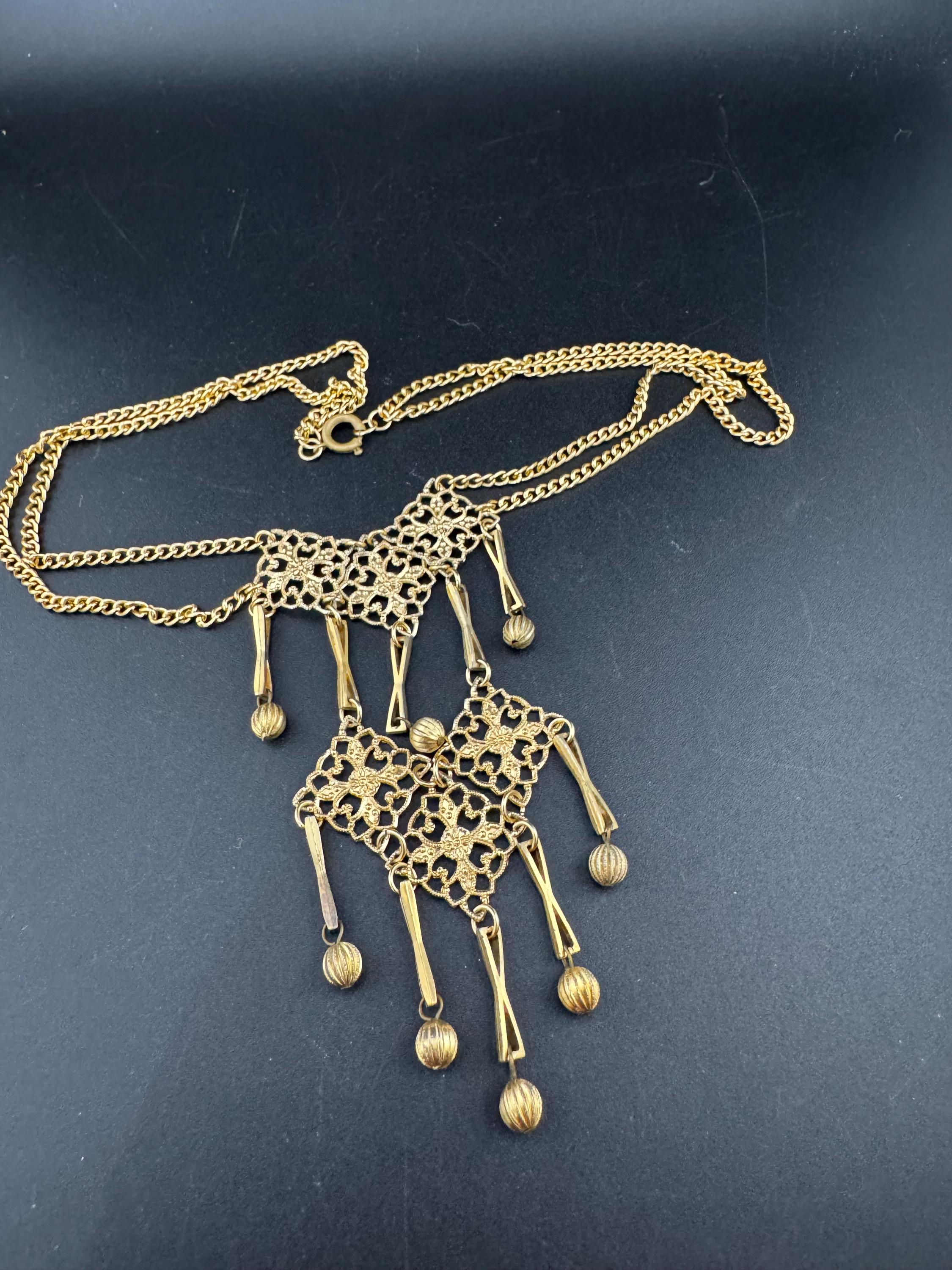 Mid century lightweight Eloxal aluminium gold tone bib drop necklace 50s 60s