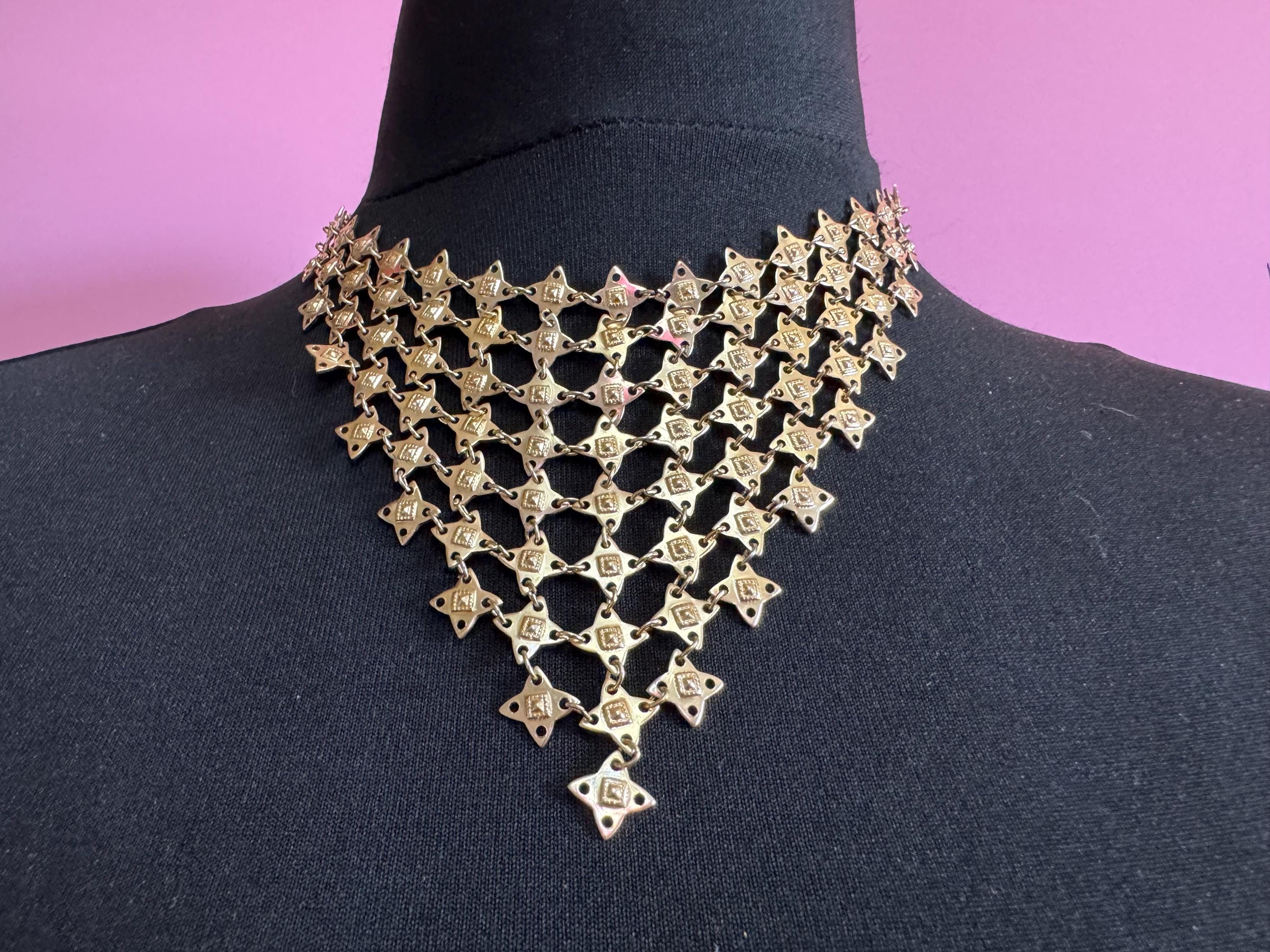 Mid century lightweight Eloxal aluminium gold tone mesh chainmail bib drop necklace 50s 60s