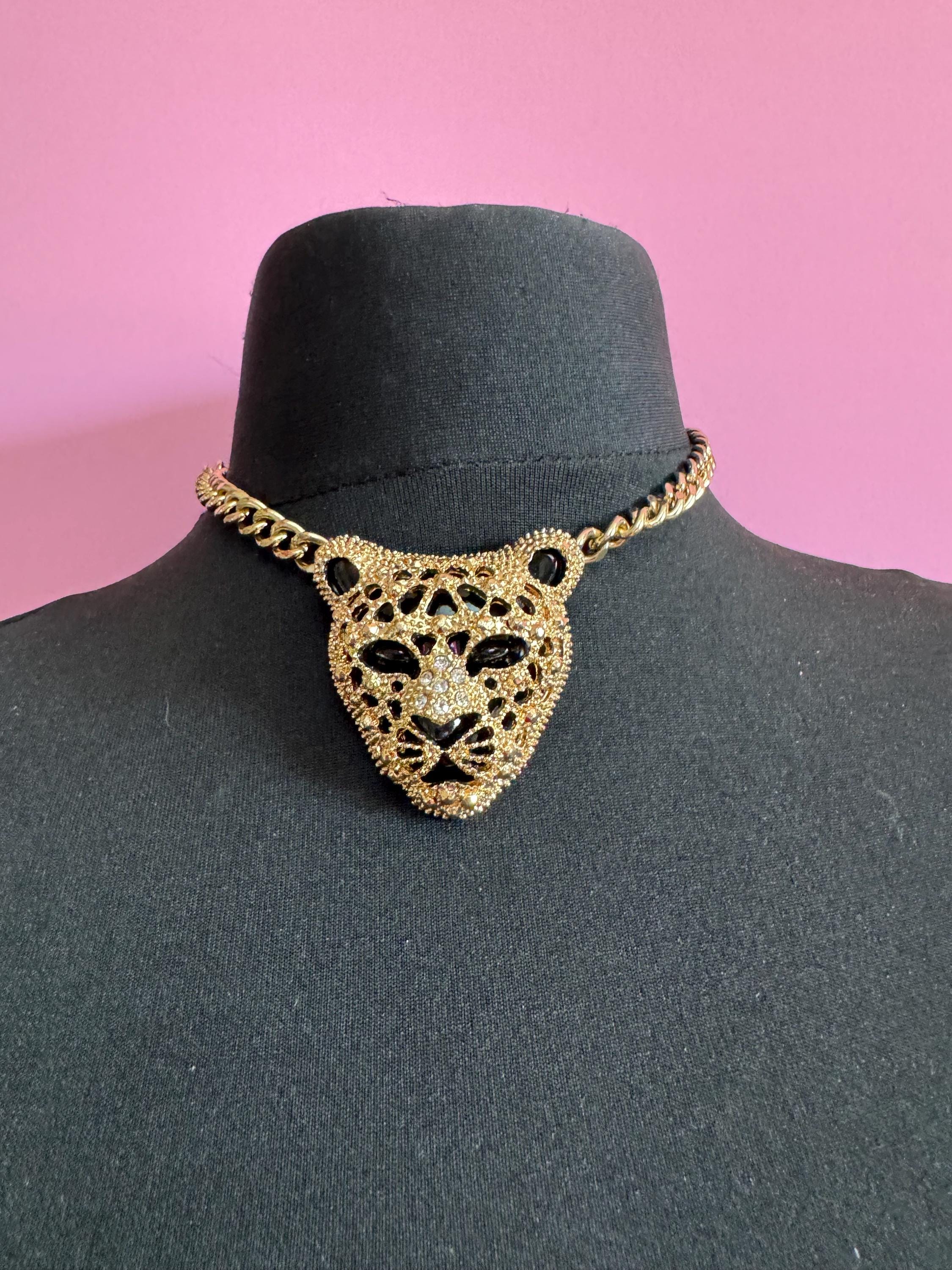 Retro chunky black and gold tone big cat leopard head curb chain pendant choker necklace y2K 90s