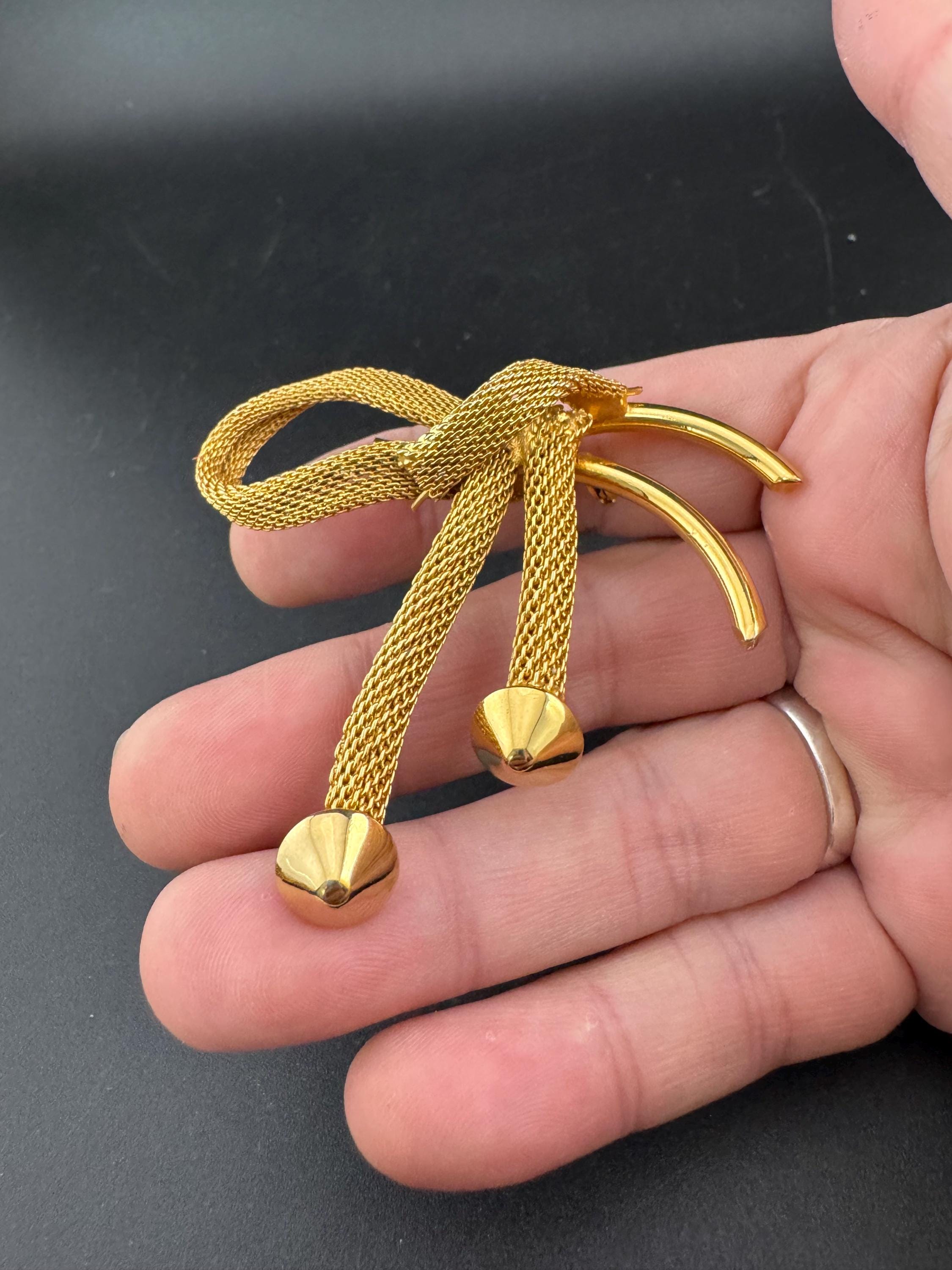Large vintage classic mesh bow brooch MCM gold plated 6.5cm