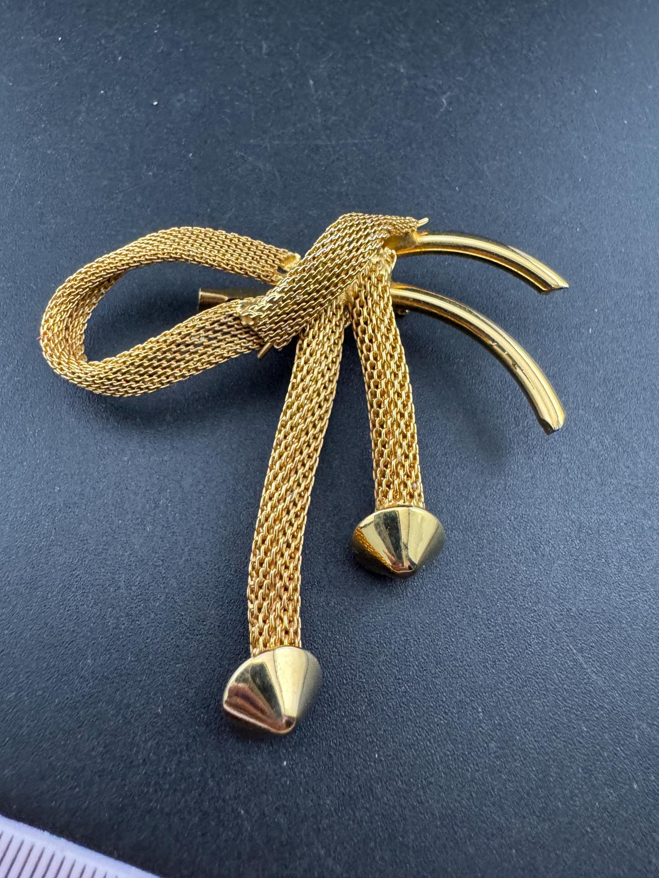 Large vintage classic mesh bow brooch MCM gold plated 6.5cm