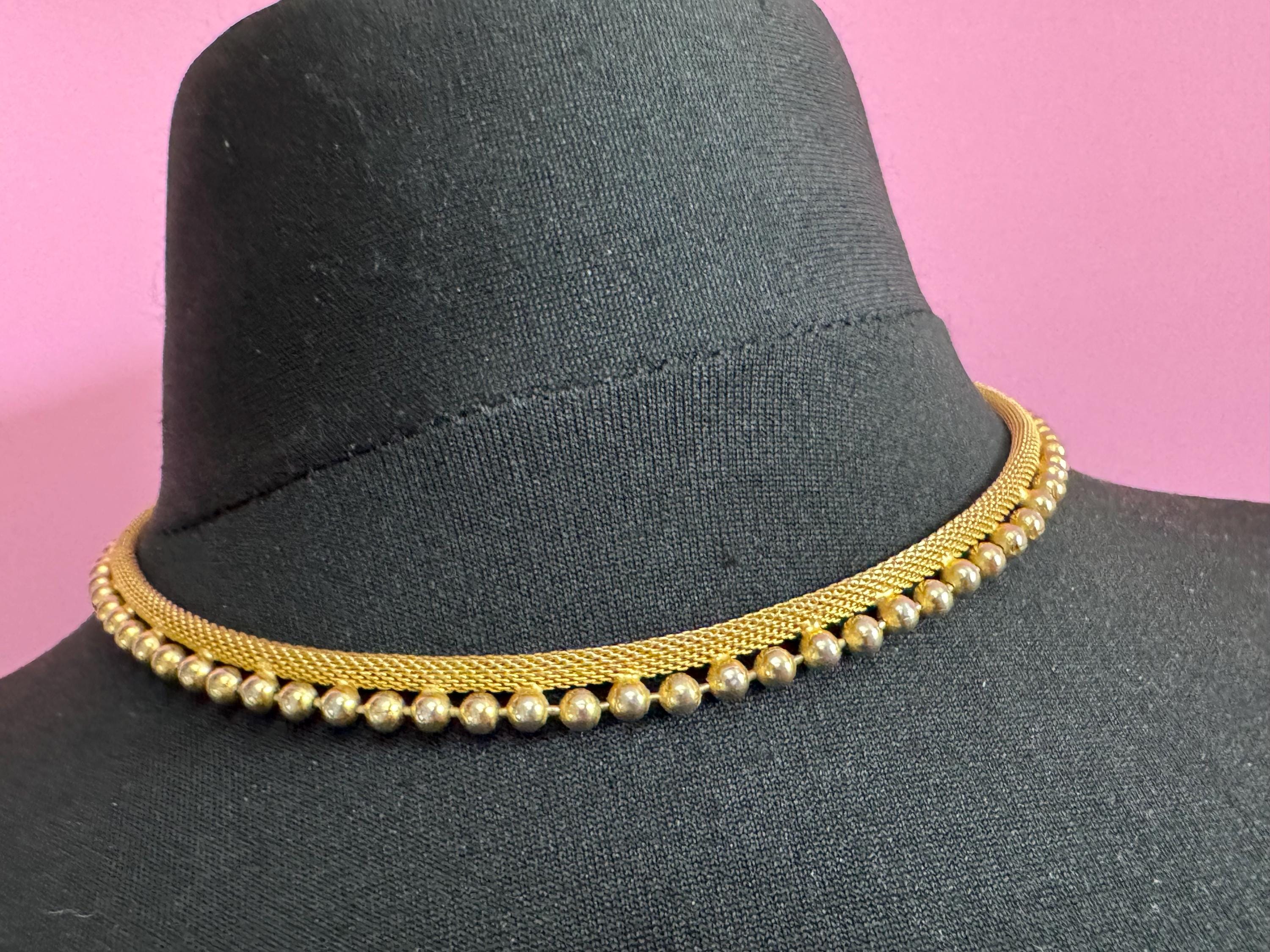 vintage modernist mesh gold tone ball bead choker necklace Vintage 1960s 42-46cm 1cm wide