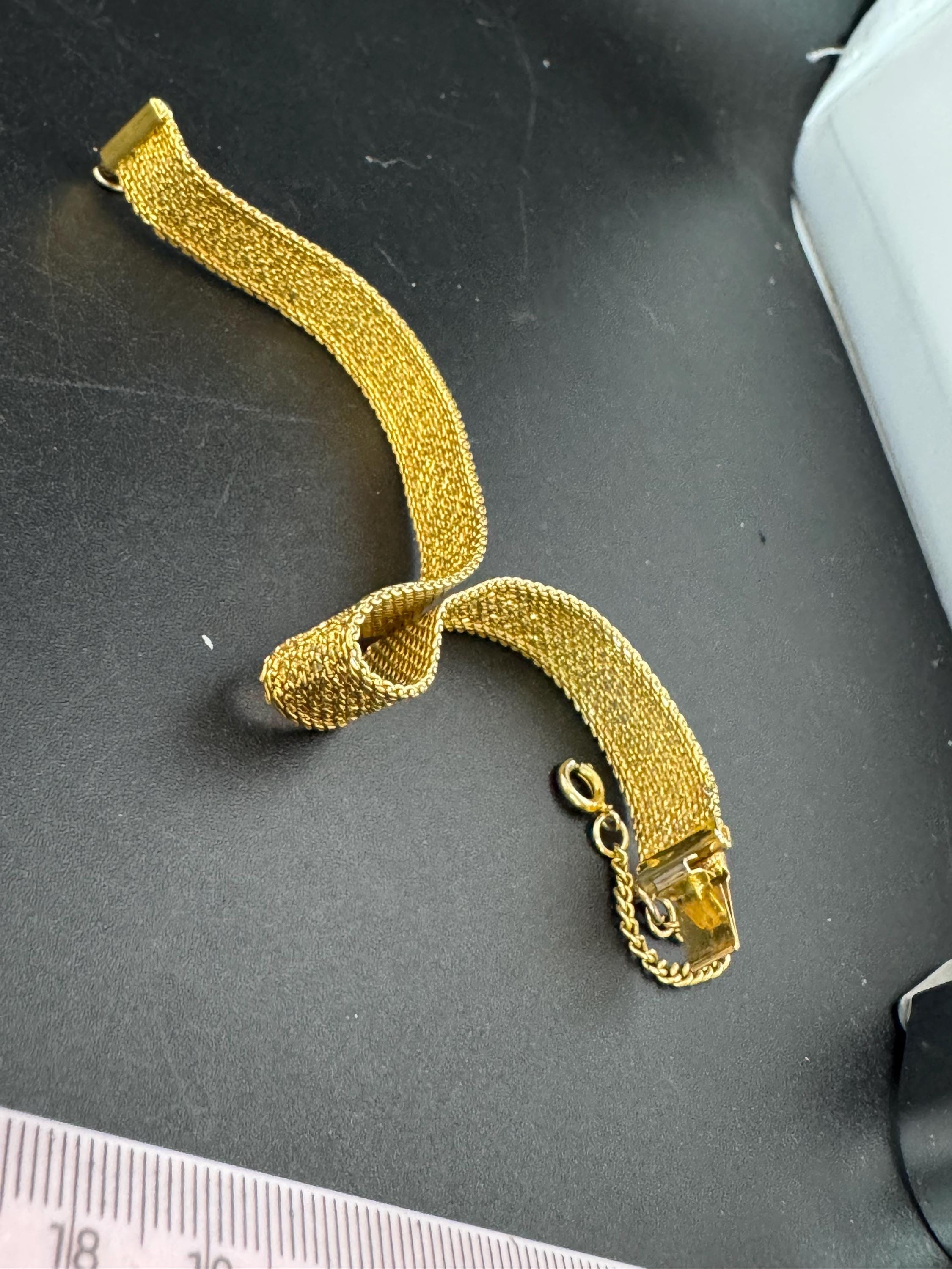 Vintage gold plated modernist slim flat textured mesh bangle bracelet 20x12mm