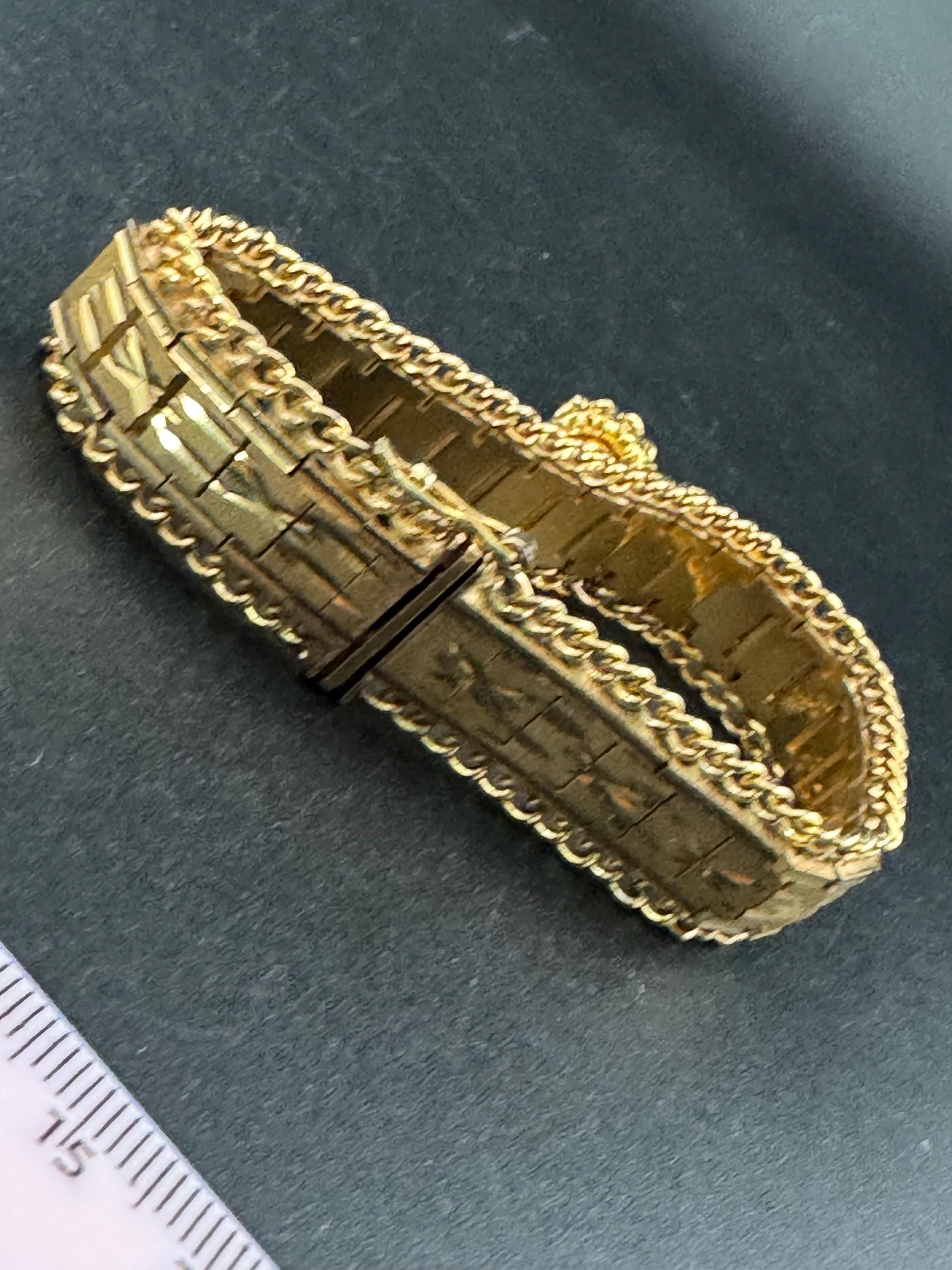 Vintage 1970s articulated flat textured gold plated wide chain etched tassel bracelet 20cm x 2cm