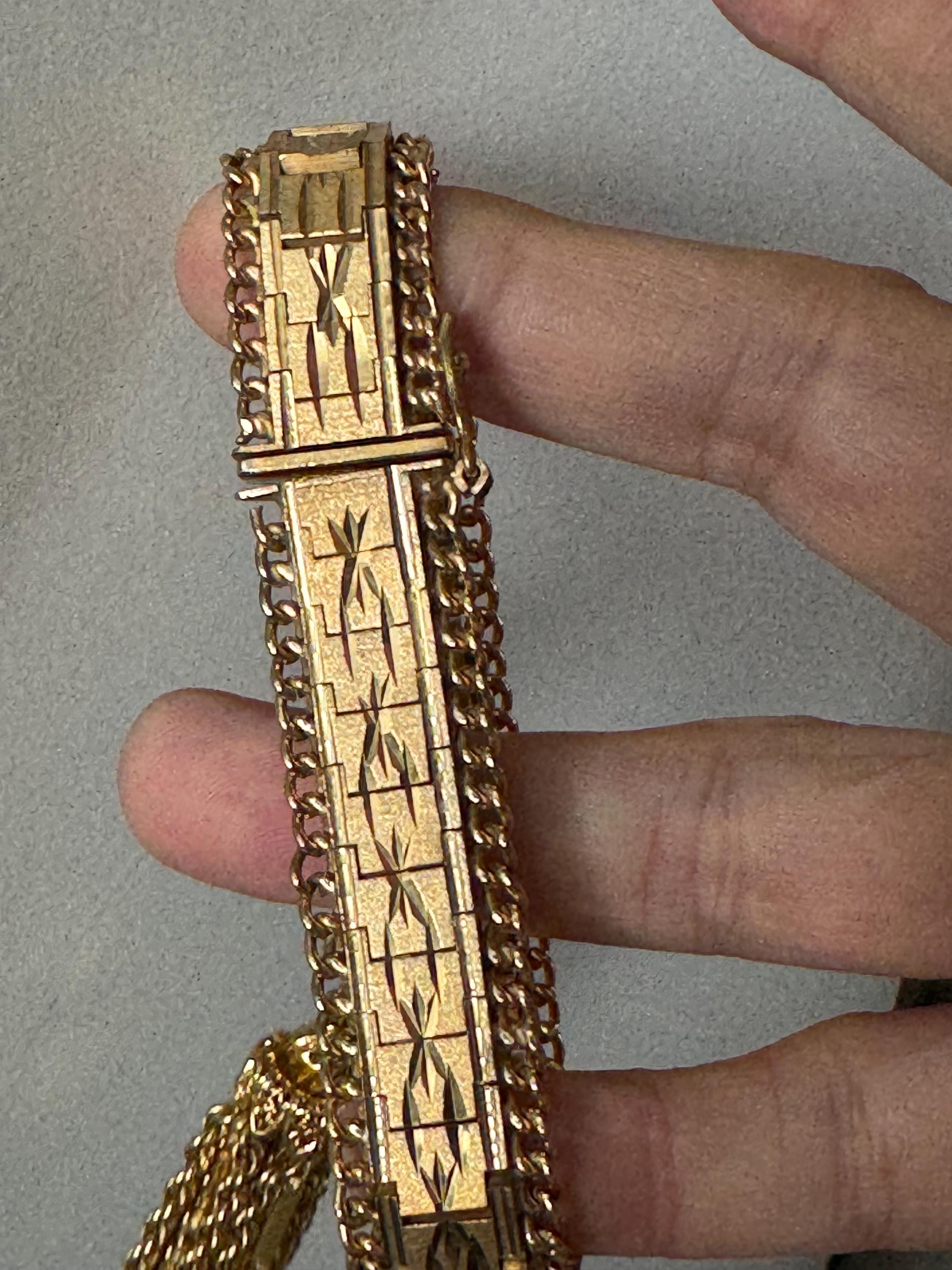 Vintage 1970s articulated flat textured gold plated wide chain etched tassel bracelet 20cm x 2cm