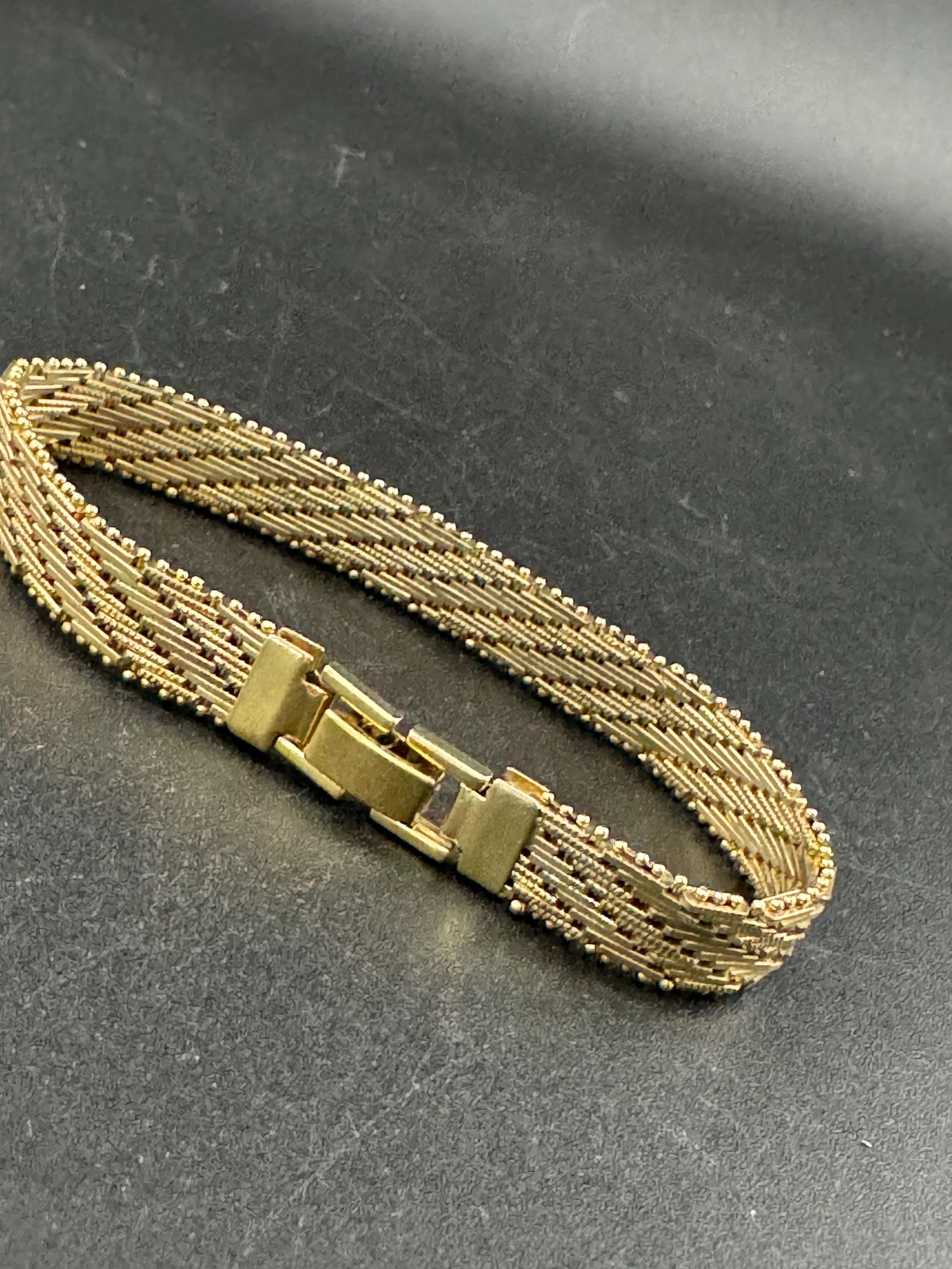 Vintage gold plated modernist slim flat textured articulated bracelet 19.5 x 1cm