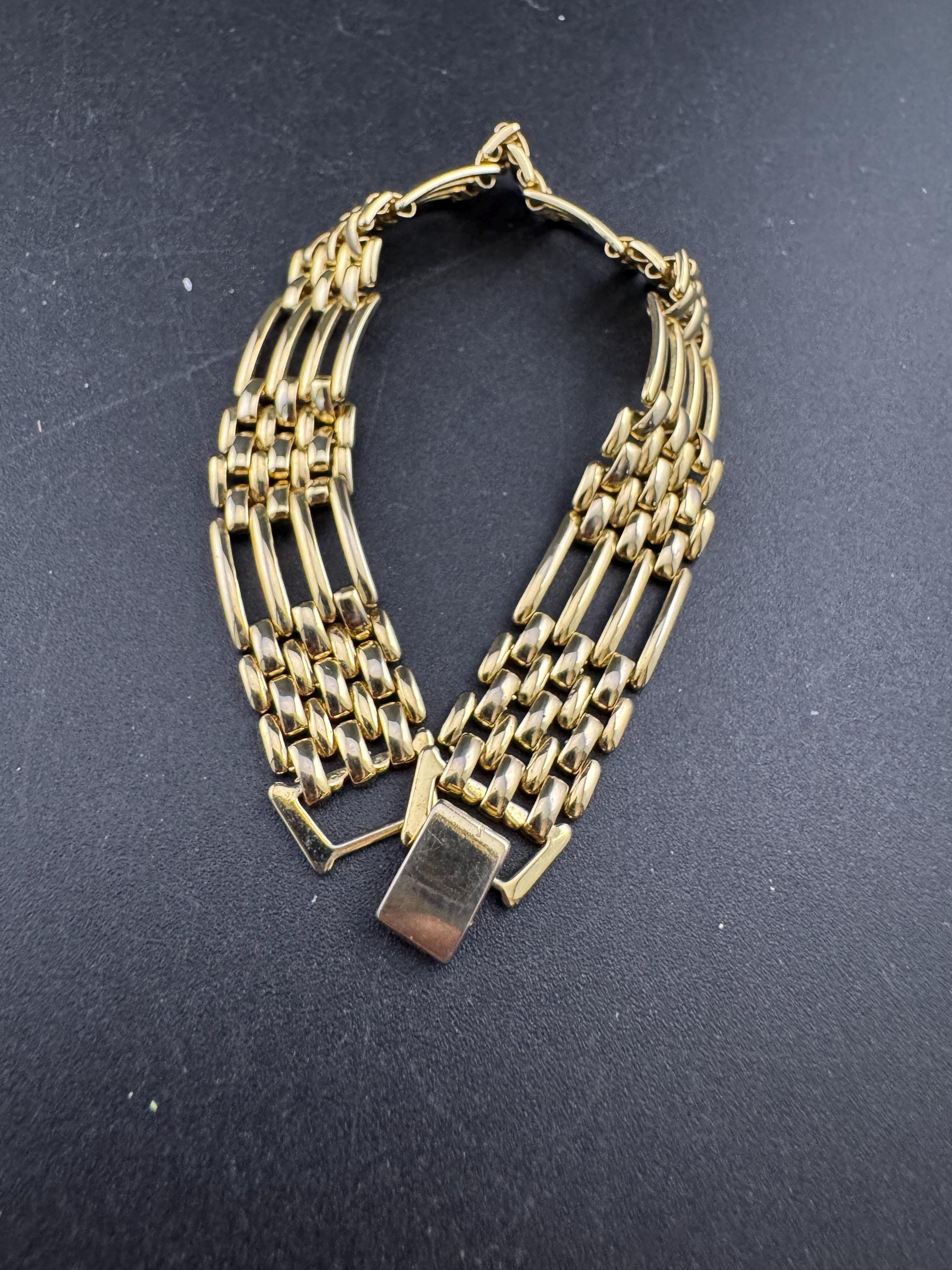 Vintage Modernist wide Flat brick panther link gold tone 1980s women's bracelet