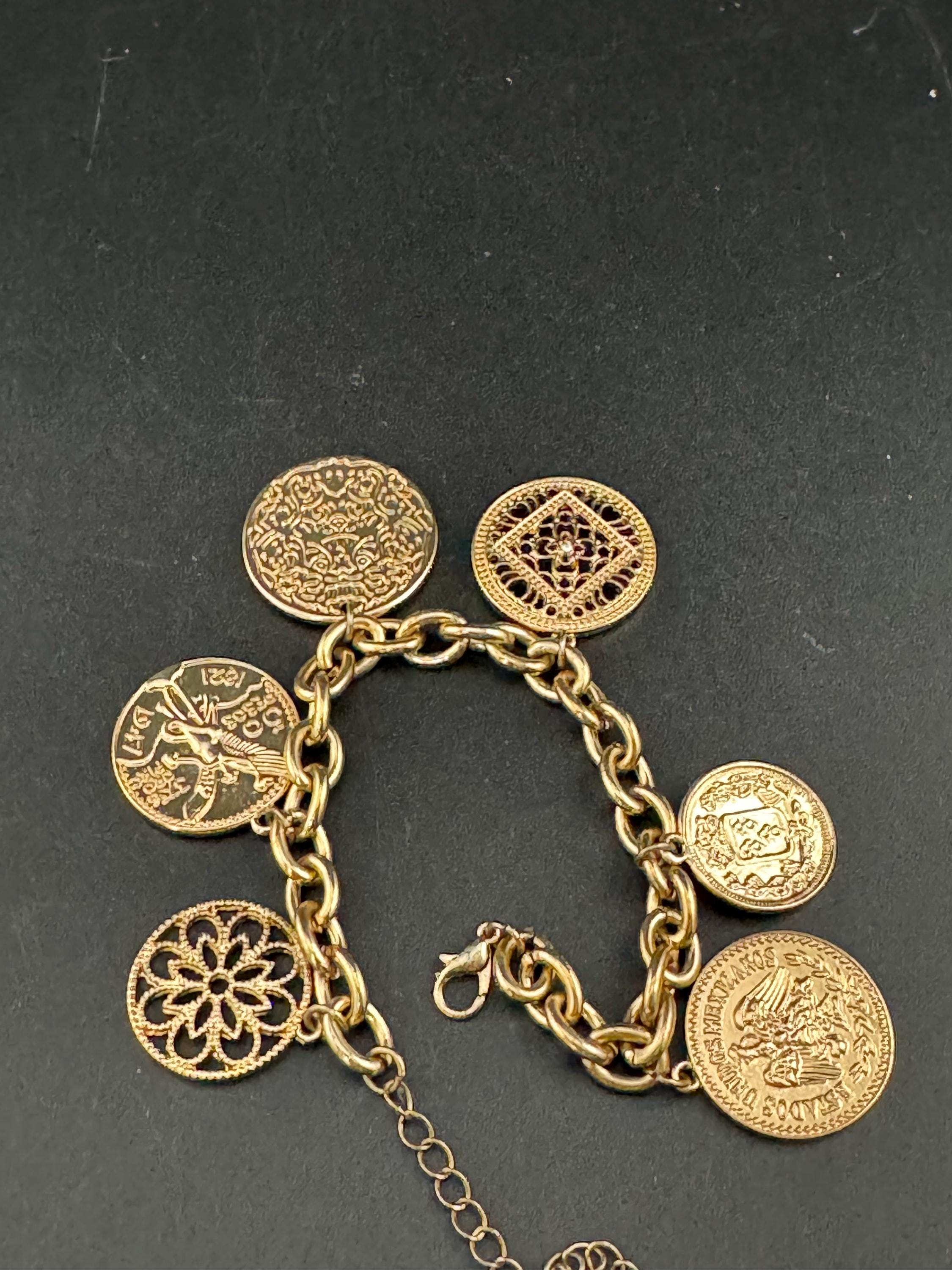 Retro y2k oversized Gold tone coin disc charm bracelet 19-25cm