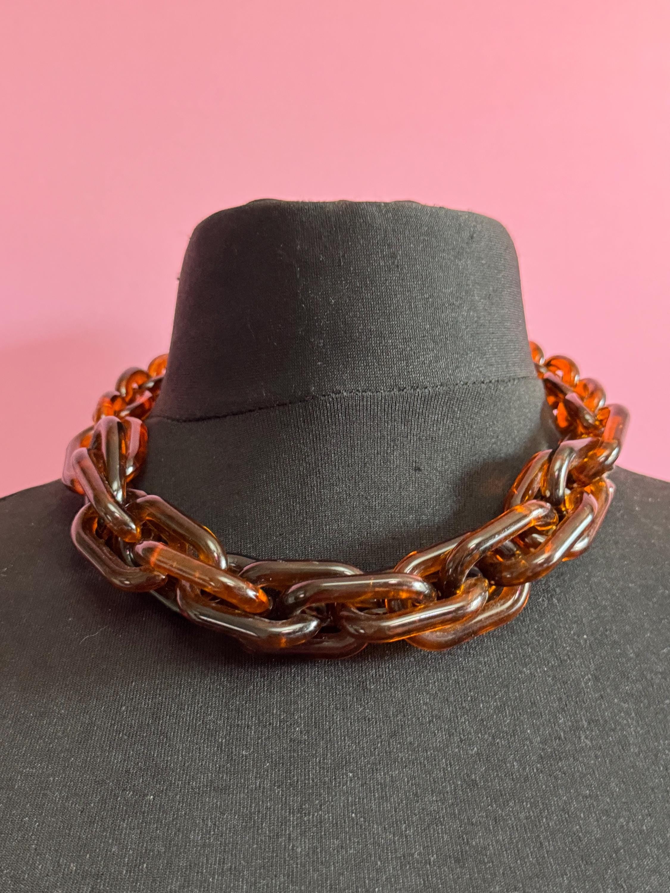 retro oversized brown faux tortoiseshell acrylic plastic chain link  chunky necklace