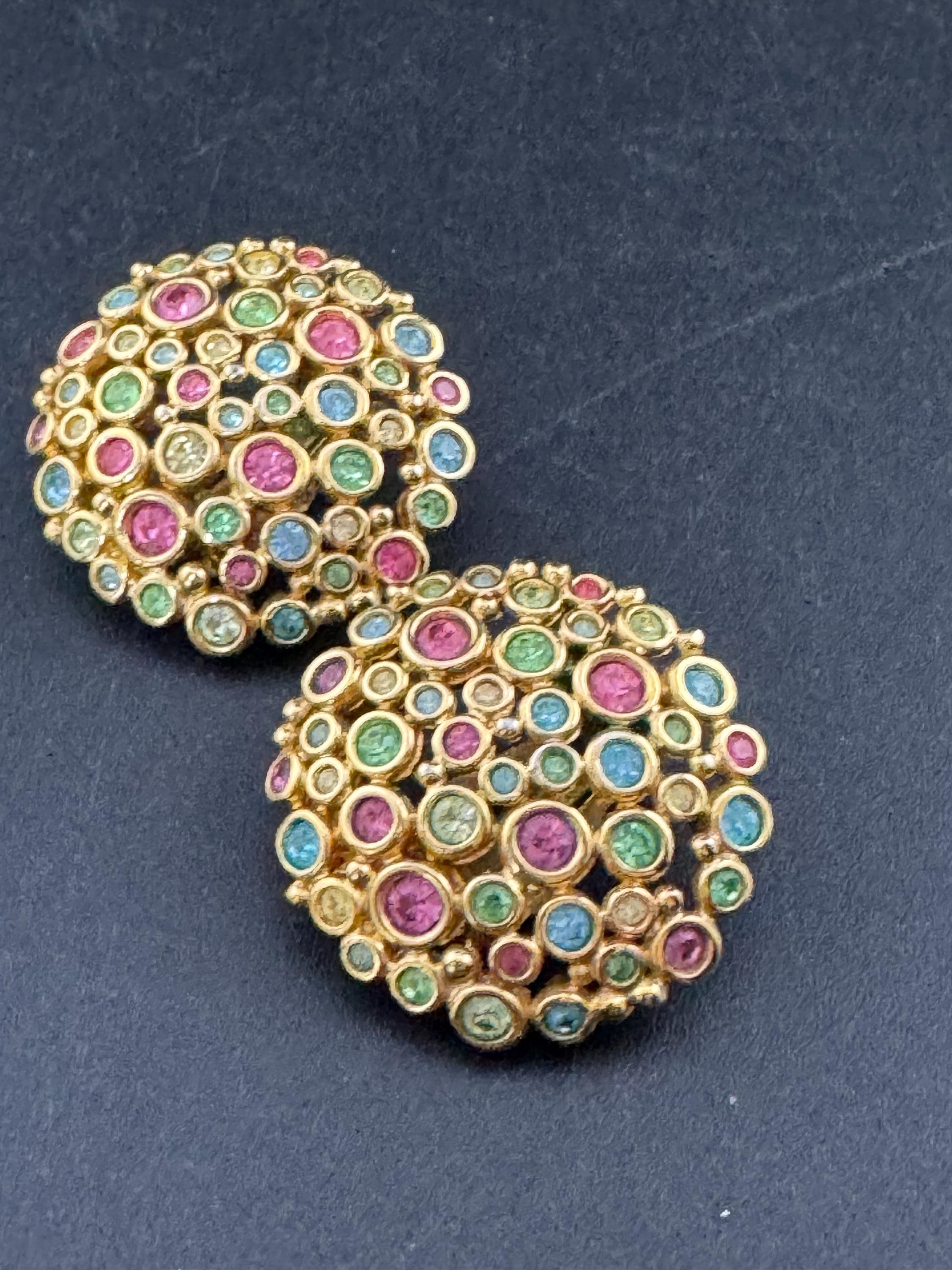 Vintage rainbow pastel diamanté round disc clip on earrings, gold tone crystal set 3.5cm