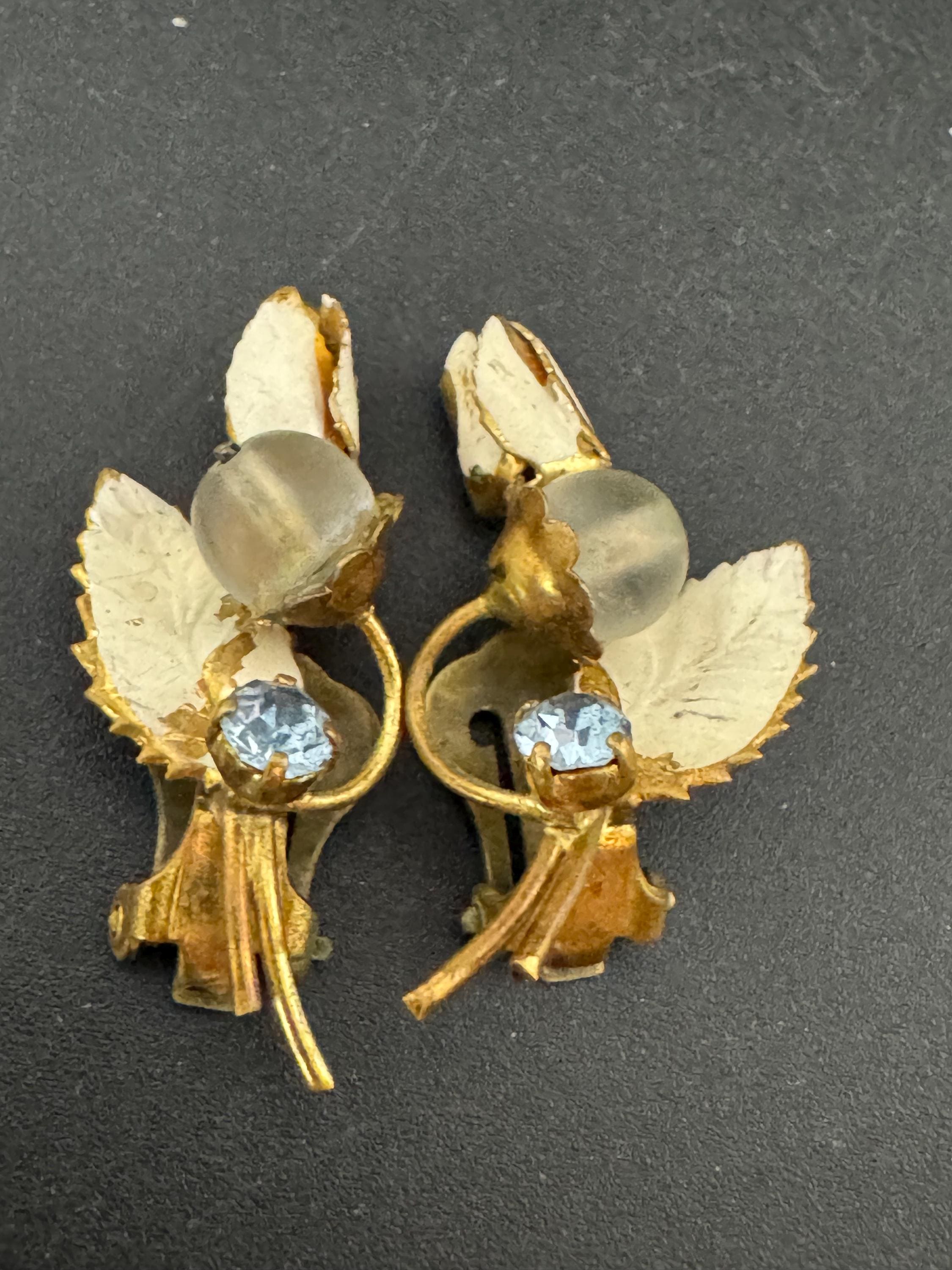 Vintage Czech cream cold painted enamel floral blue rhinestone clip on earrings