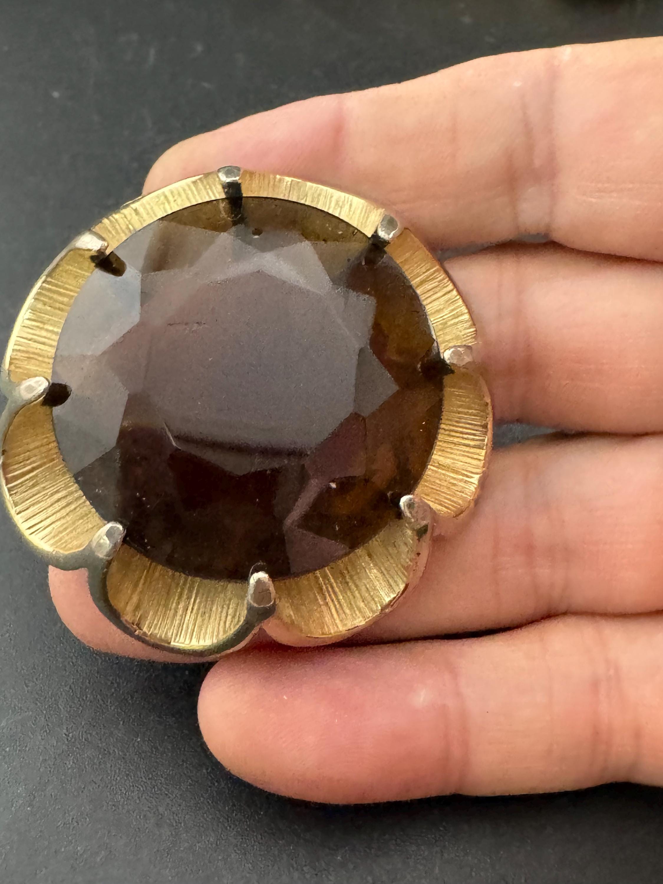 Vintage oversized chunky gold tone brooch with large brown cognac glass cabochon