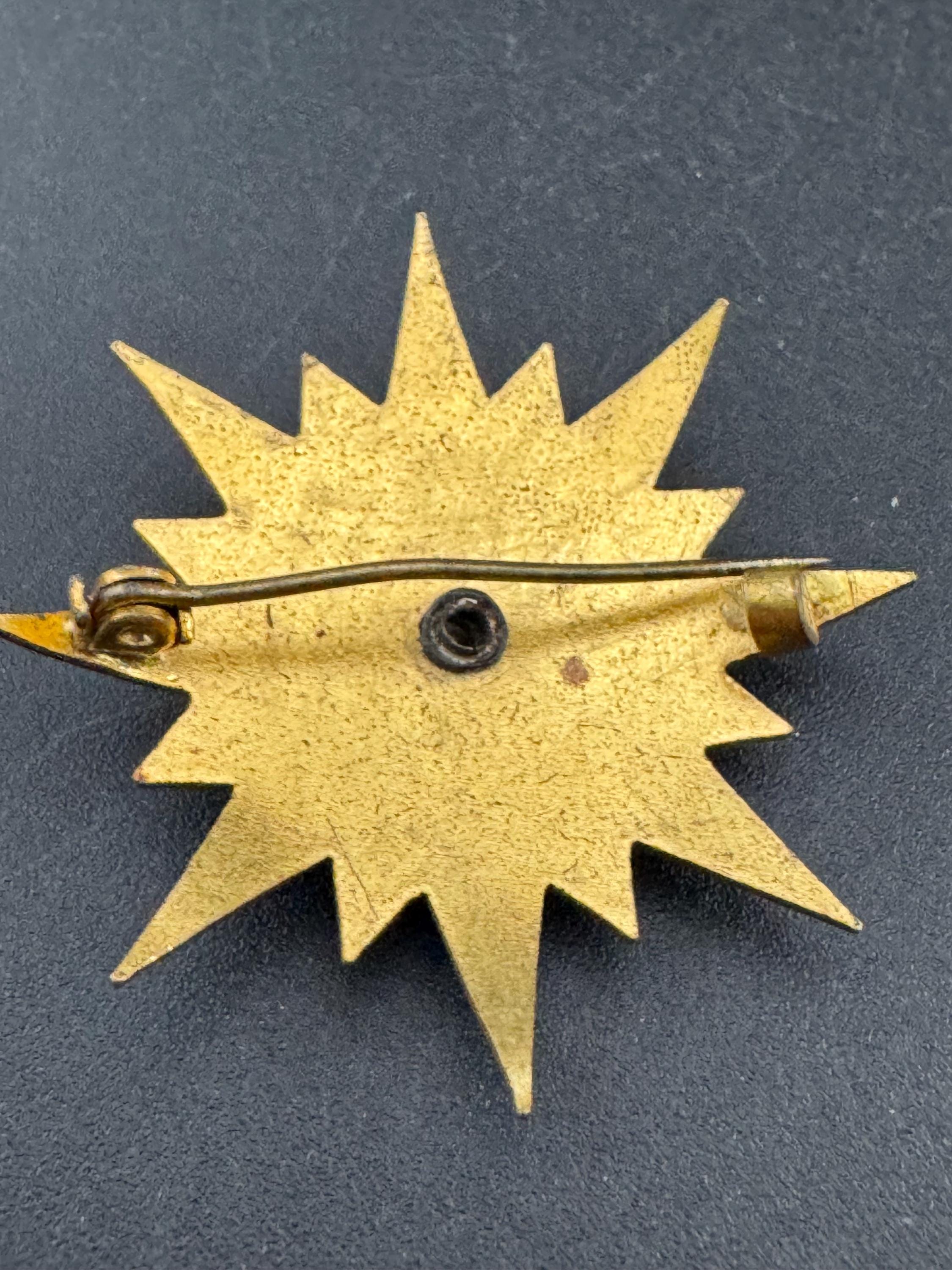 Antique gold plated Victorian diamanté star brooch 3.5cm