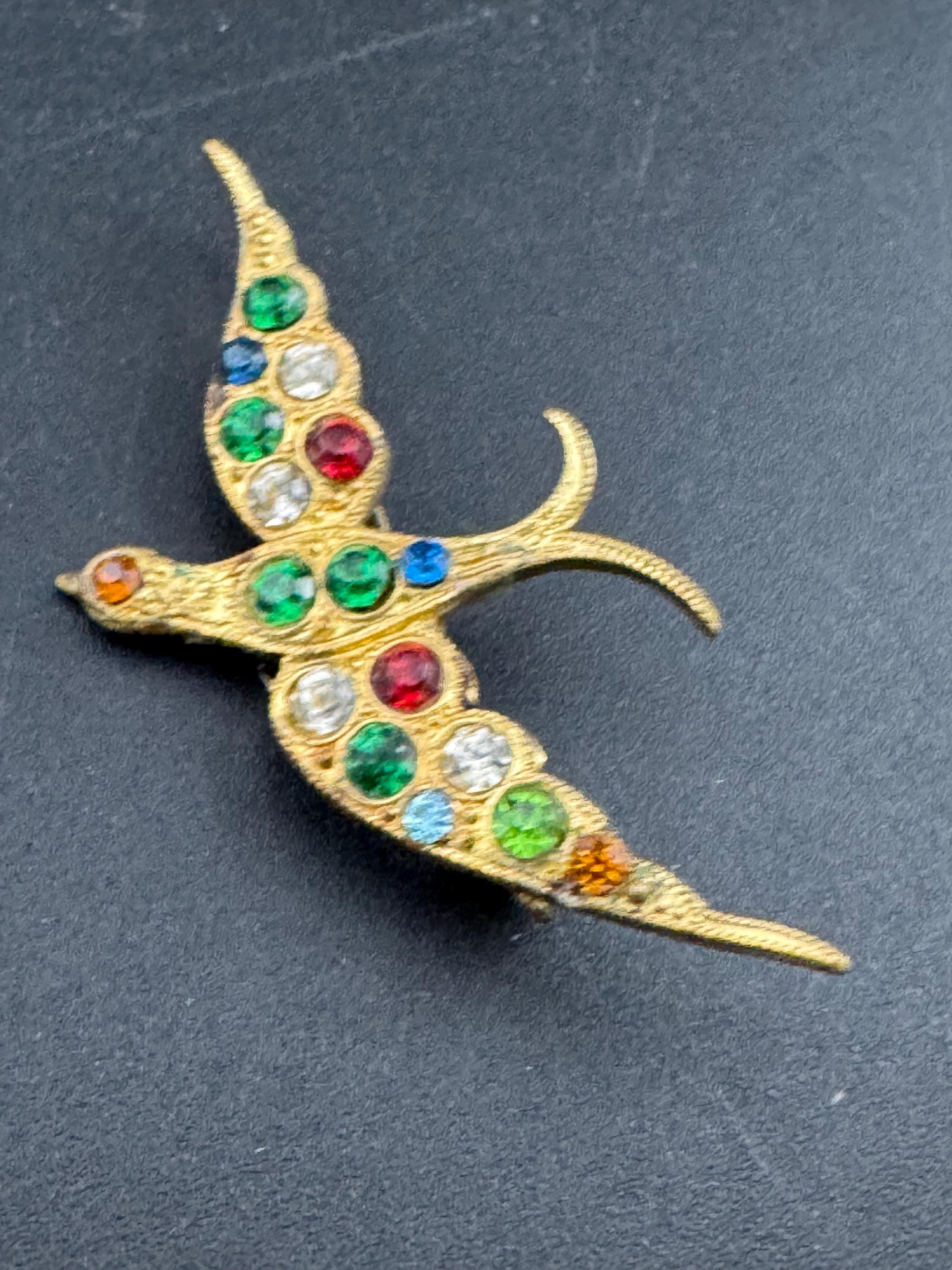 Antique vintage flying bird rhinestone gold brass metal bird brooch