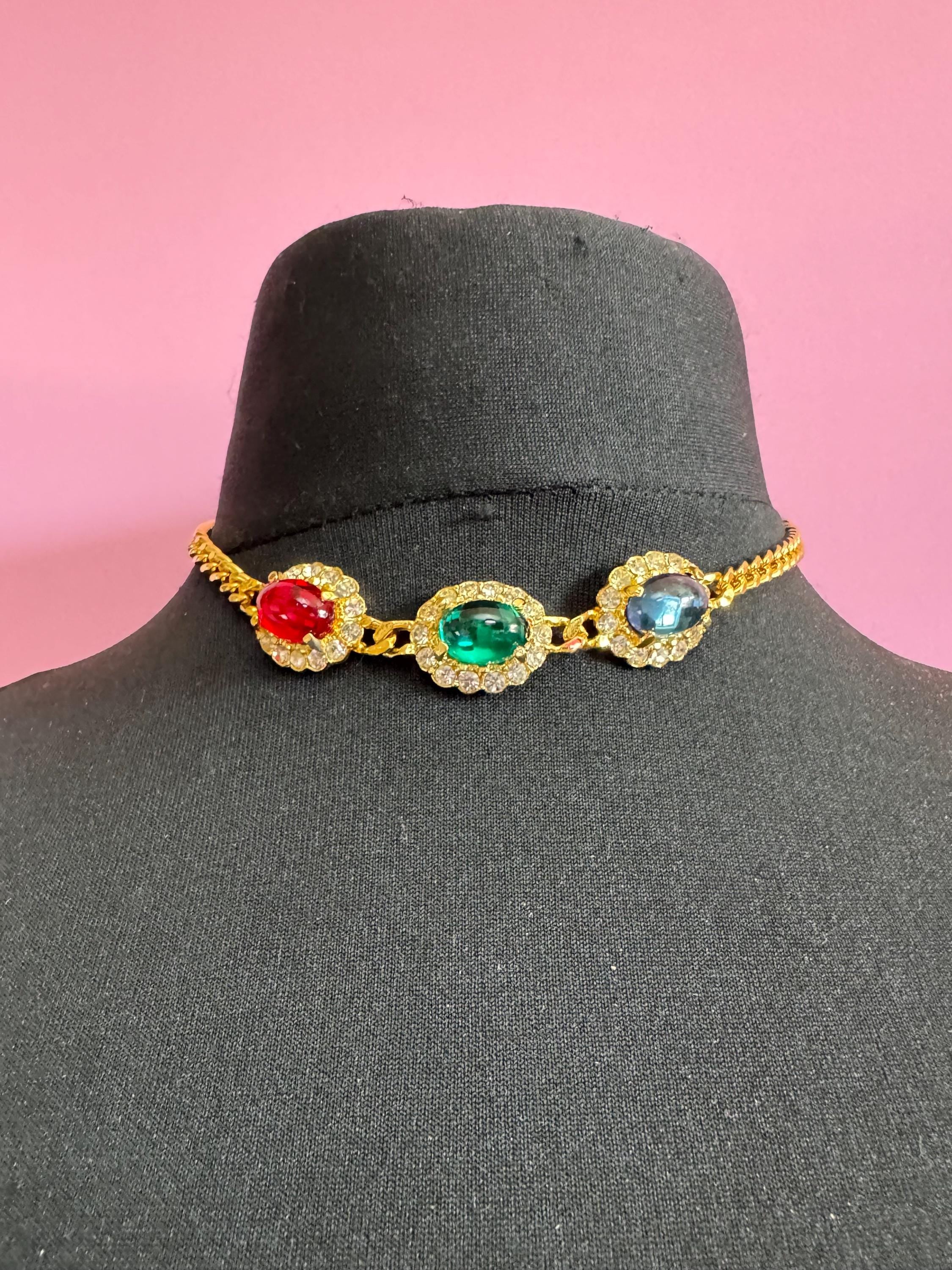 41.5cm Vintage 1980s Swarovski  Red blue green Oval cabochon and clear diamanté choker necklace gold tone