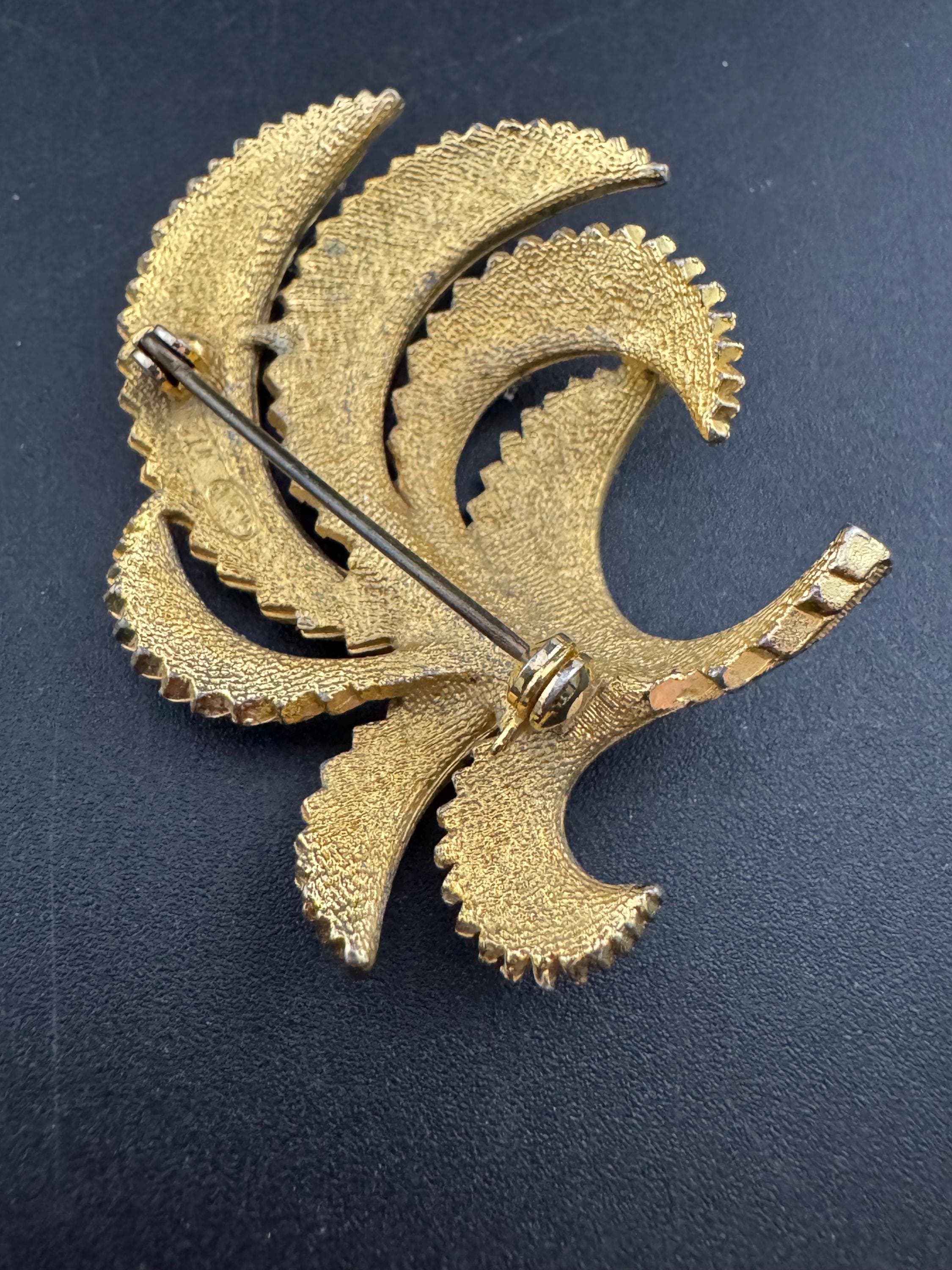 Signed SPHINX abstract floral brooch, gold tone 5cm, mid century