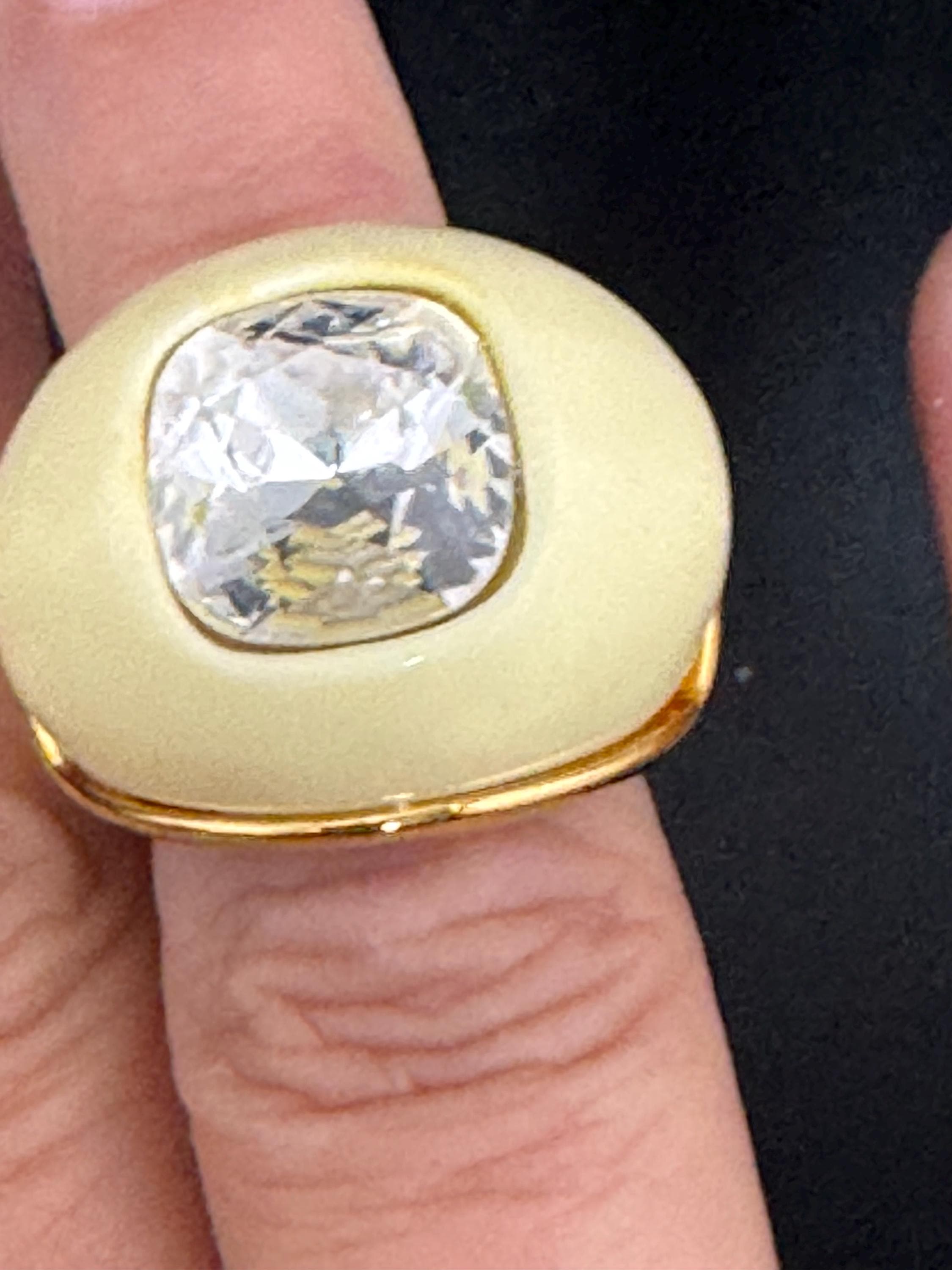 Signed KJL cream enamel rhinestone dress ring, gold plated Kenneth j lane